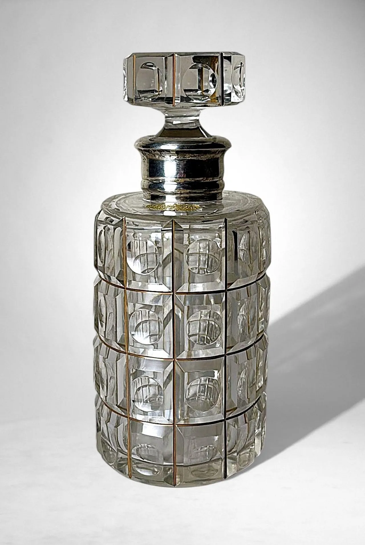 Crystal decanter, 925 silver collar by Cacchione Milano, 20th century 3