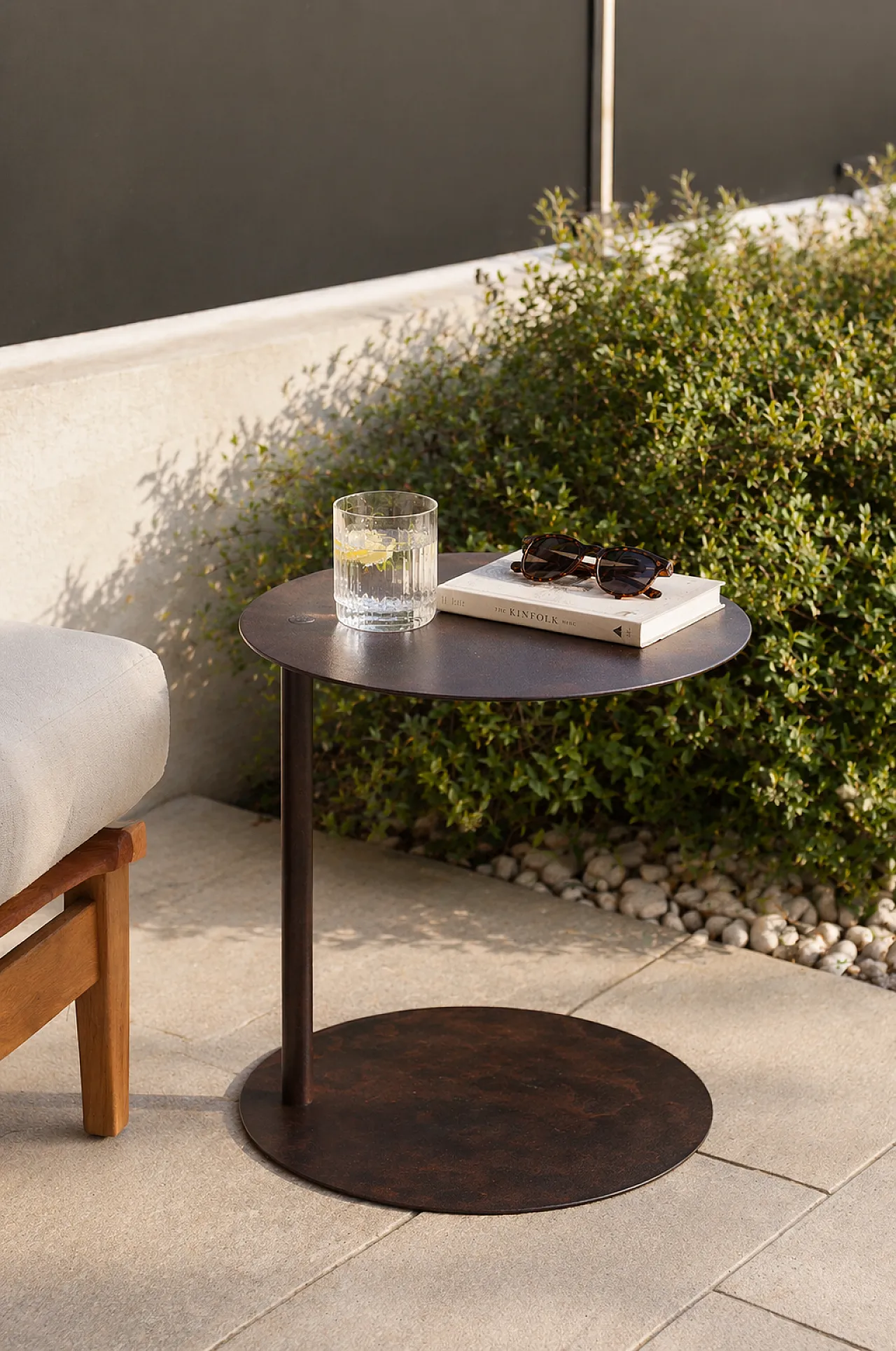 Modular contemporary coffee table, 2000s 5