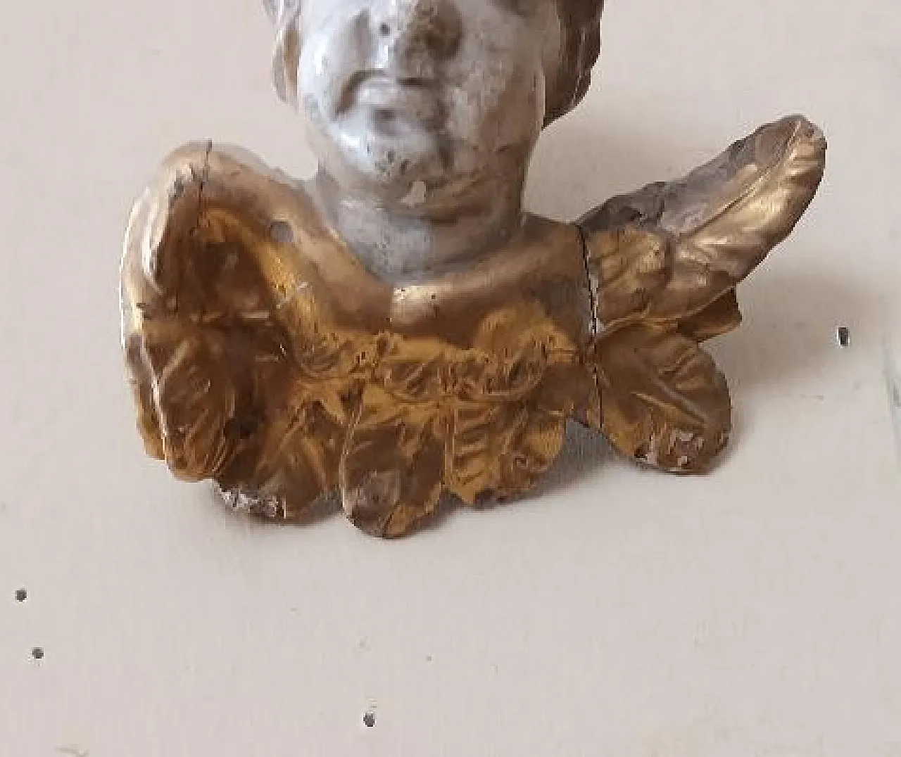Winged cherub head in lacquered wood, early 18th century 2
