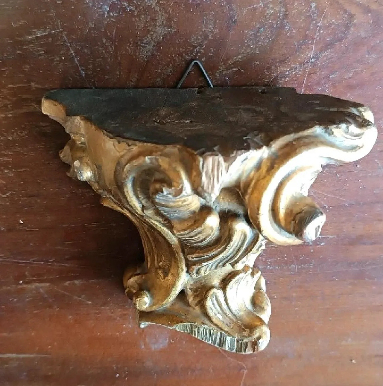 Gilded wooden frieze, 18th century 2