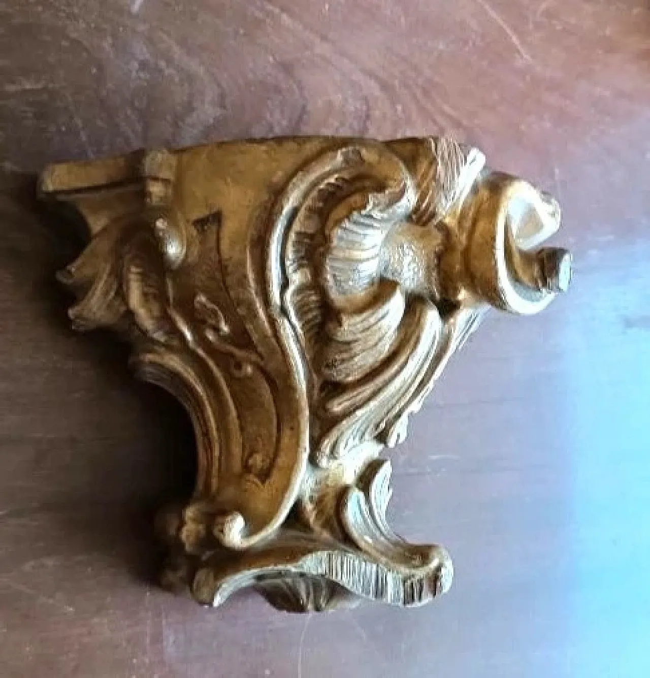 Gilded wooden frieze, 18th century 4