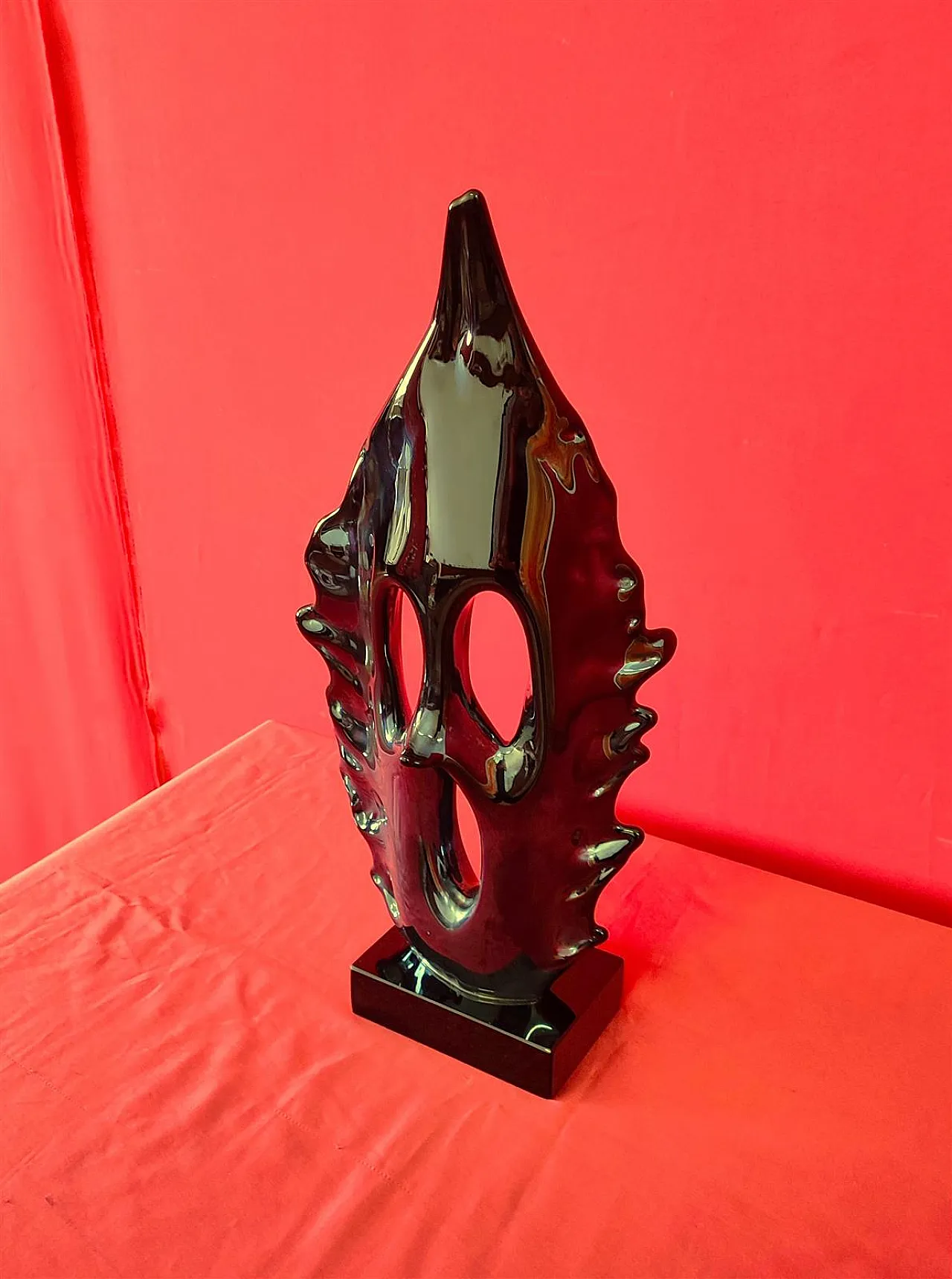Iridescent black glass sculpture by Sergio Costantini, 20th century 2