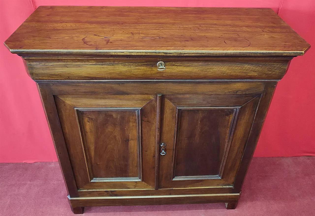 High two-door walnut sideboard, 19th century 2