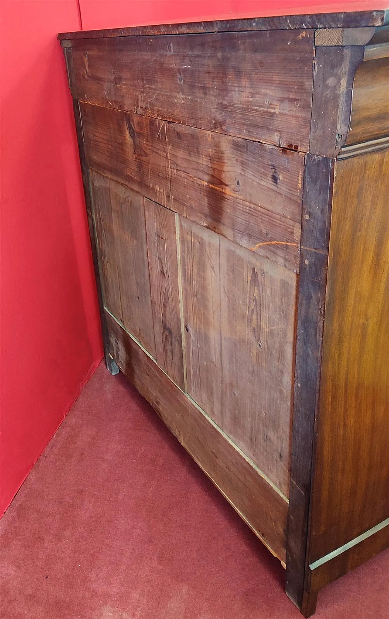 High two-door walnut sideboard, 19th century 9