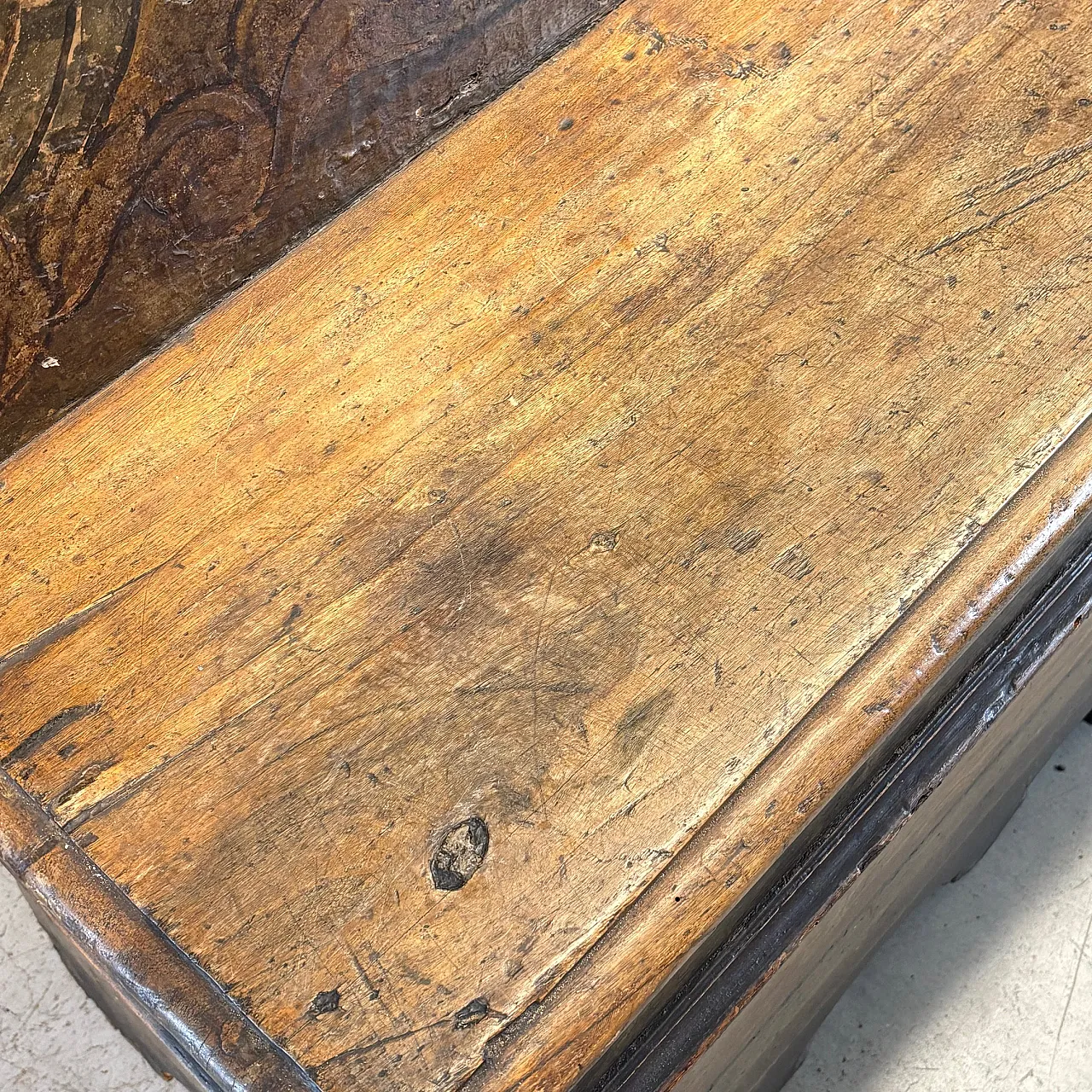 Baroque bench painted  with coat of arms, 17th century 17