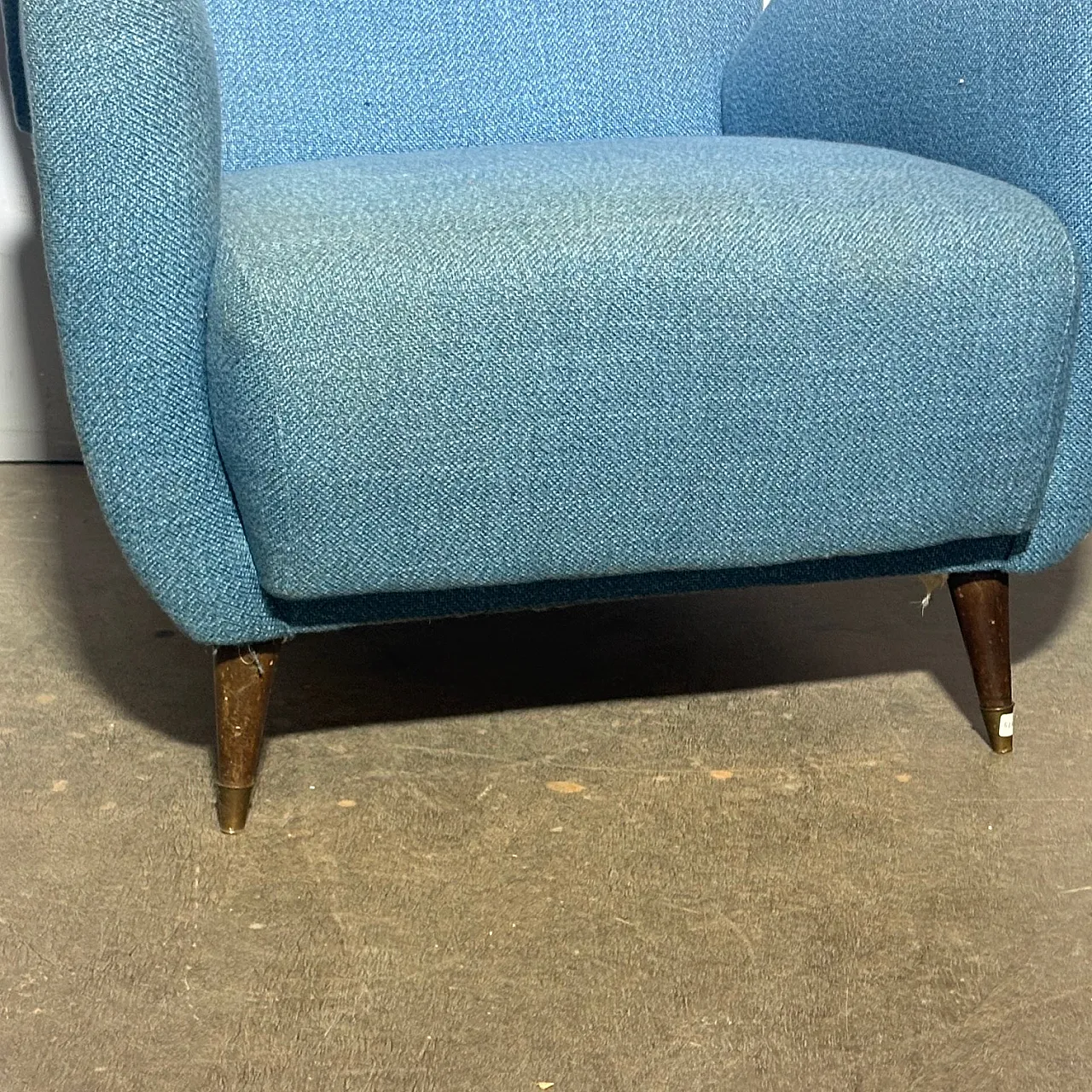 Pair of mid century blue armchairs by Isa Bergamo, 1950s 4