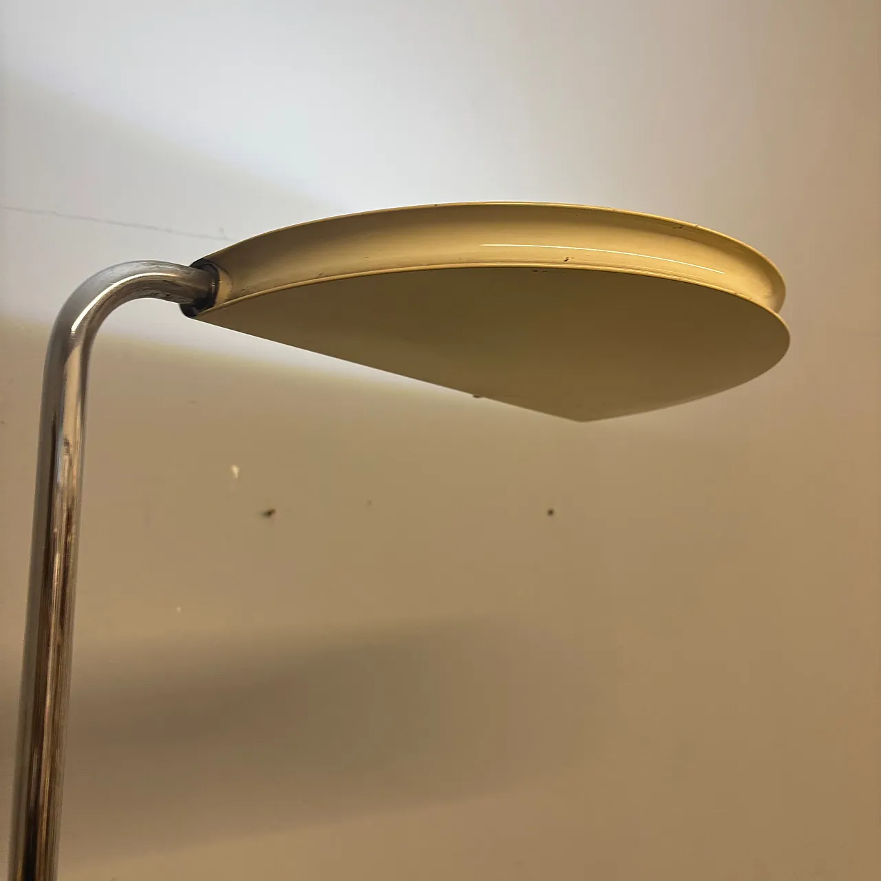 Mezzaluna floor lamp by Bruno Gecchelin for Skipper, 70s 9