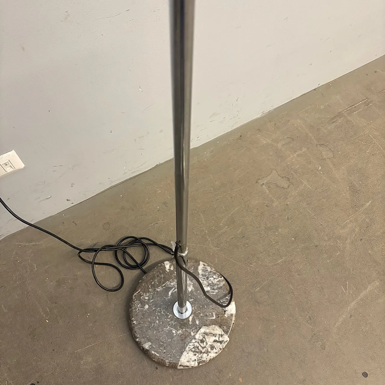 Mezzaluna floor lamp by Bruno Gecchelin for Skipper, 70s 12