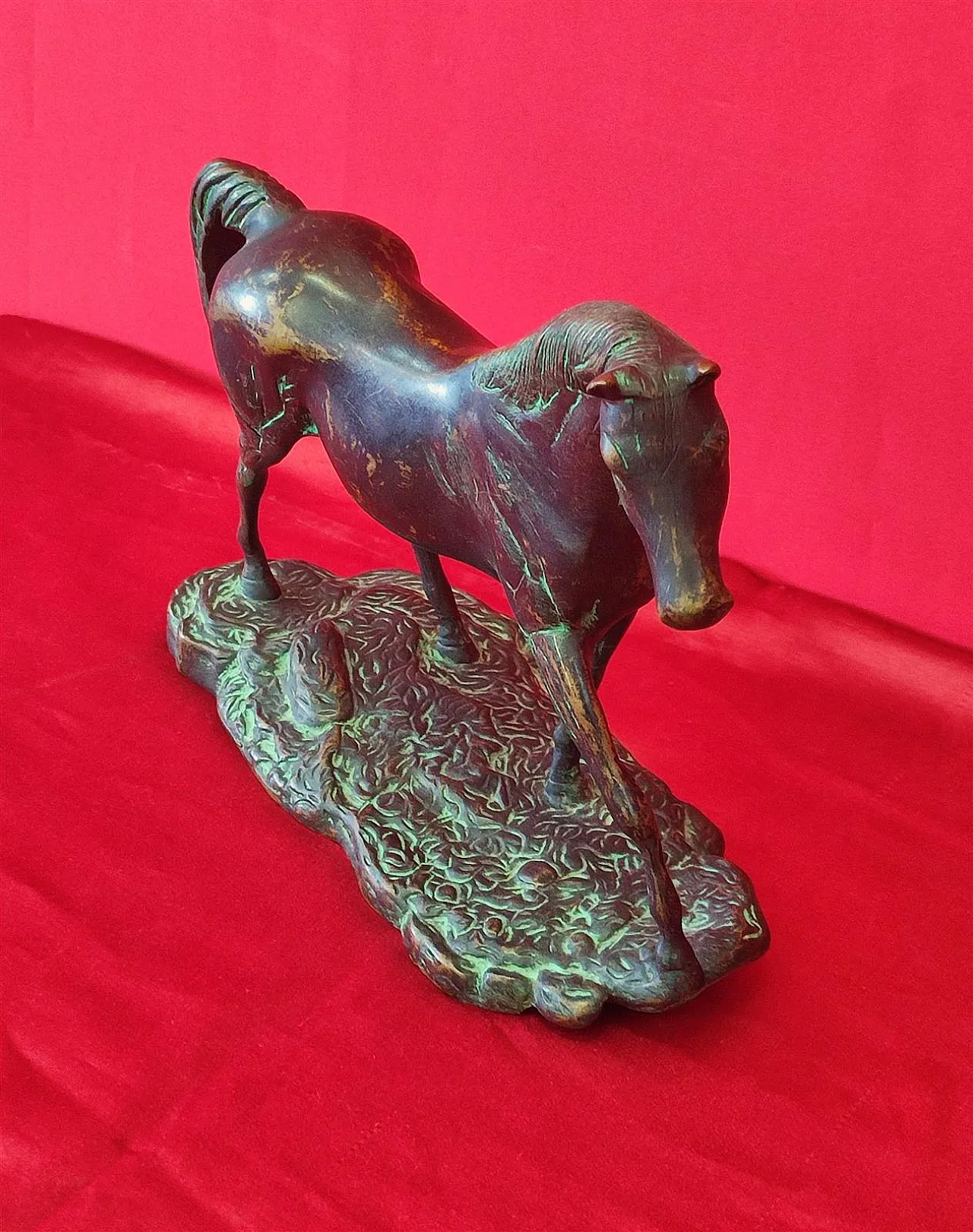Liberty bronze horse, 20th century 2