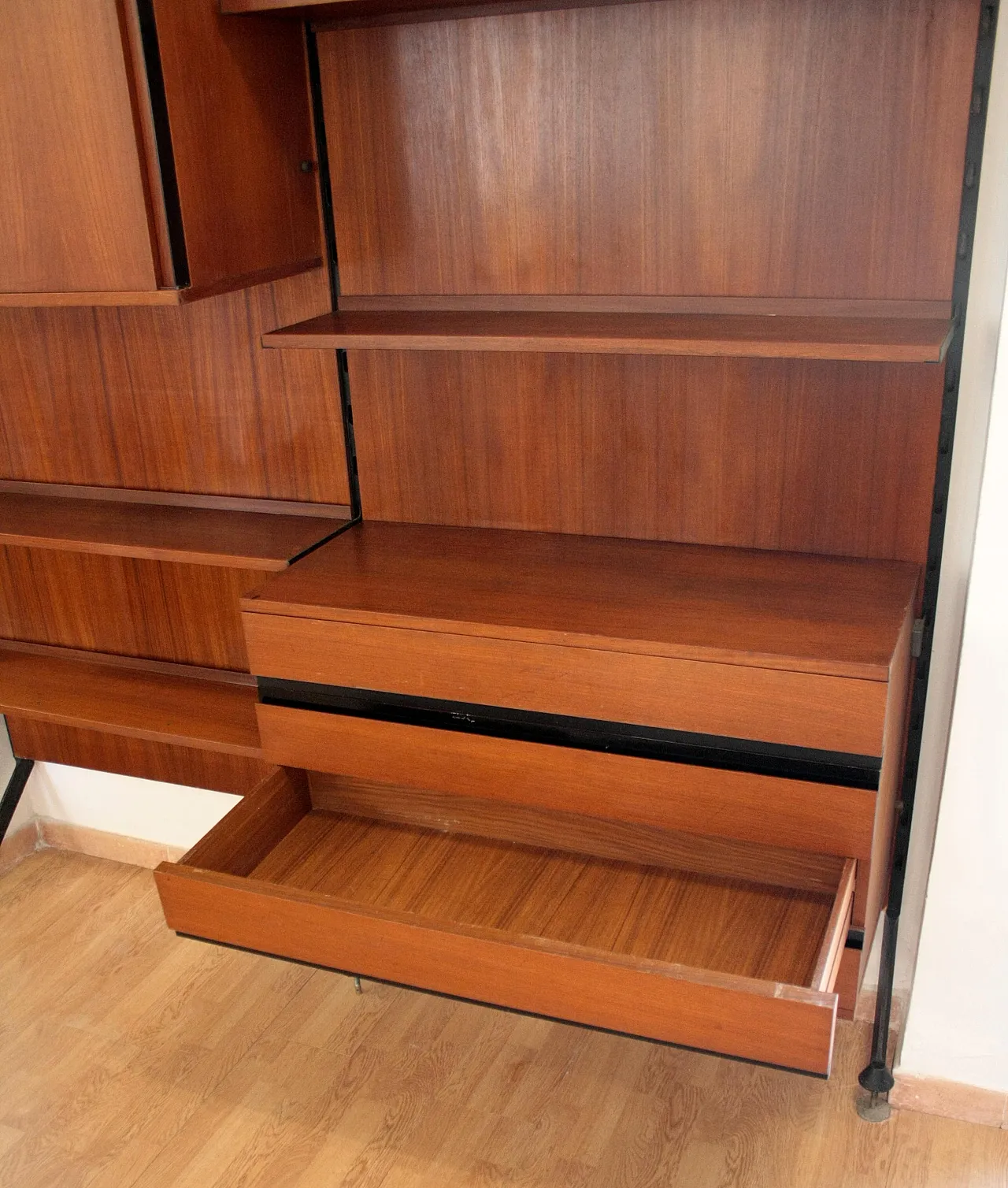 Urio modular wall system by Ico and Luisa Parisi for MiM, 1950s 12