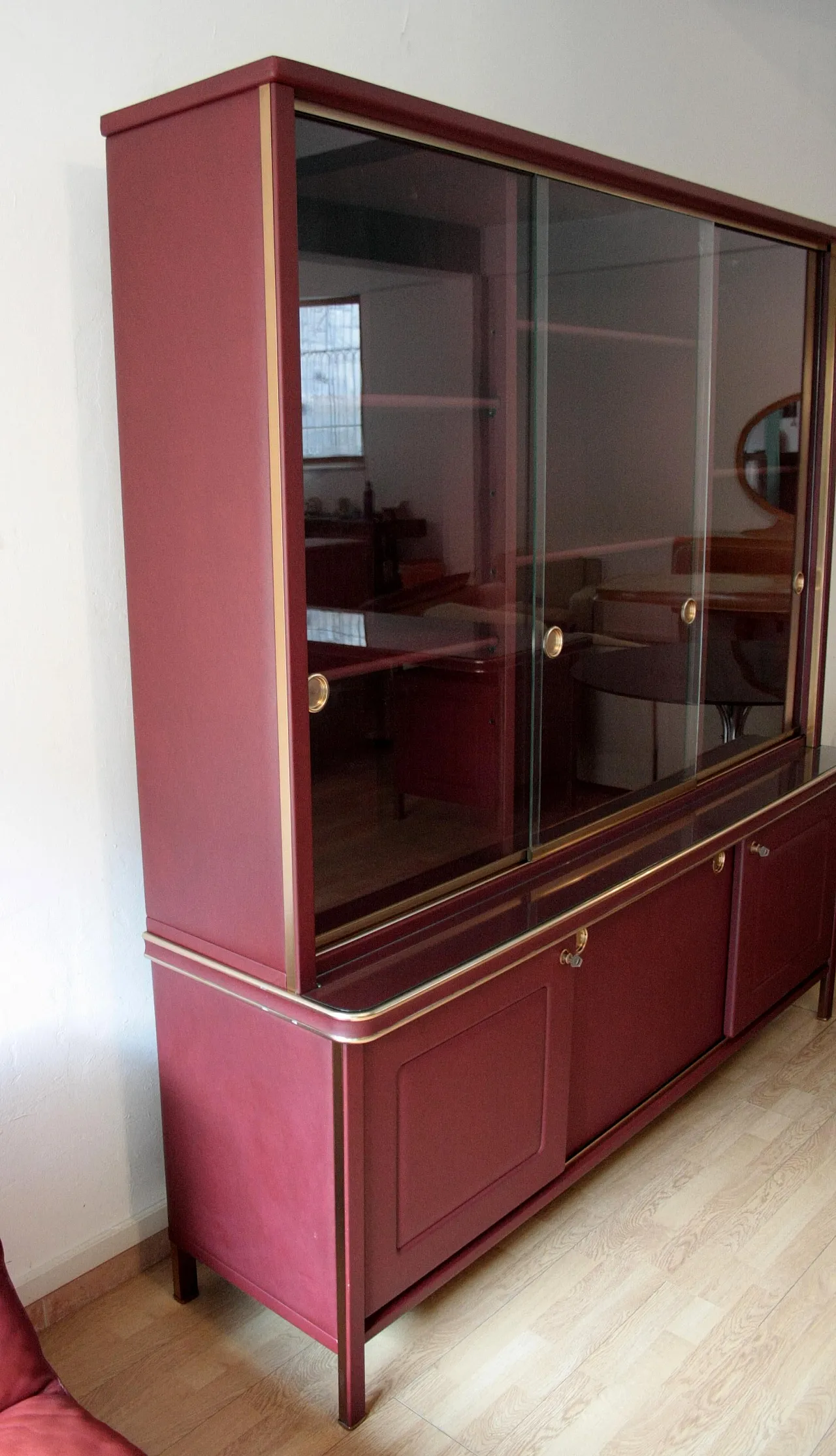 Double-body sideboard in burgundy leather by Umberto Mascagni, 1950s 17