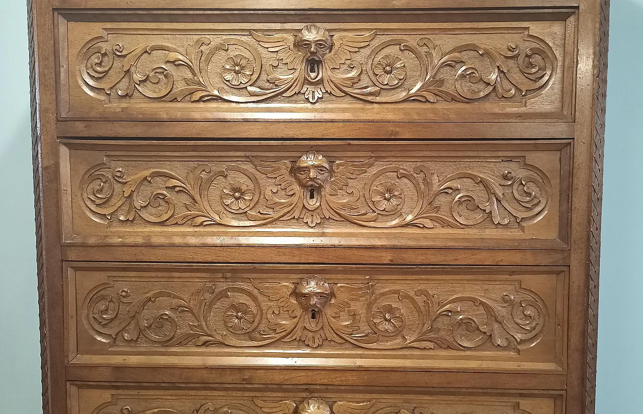 Chest of Drawers in carved nutwood and velvet top, 19th century 14