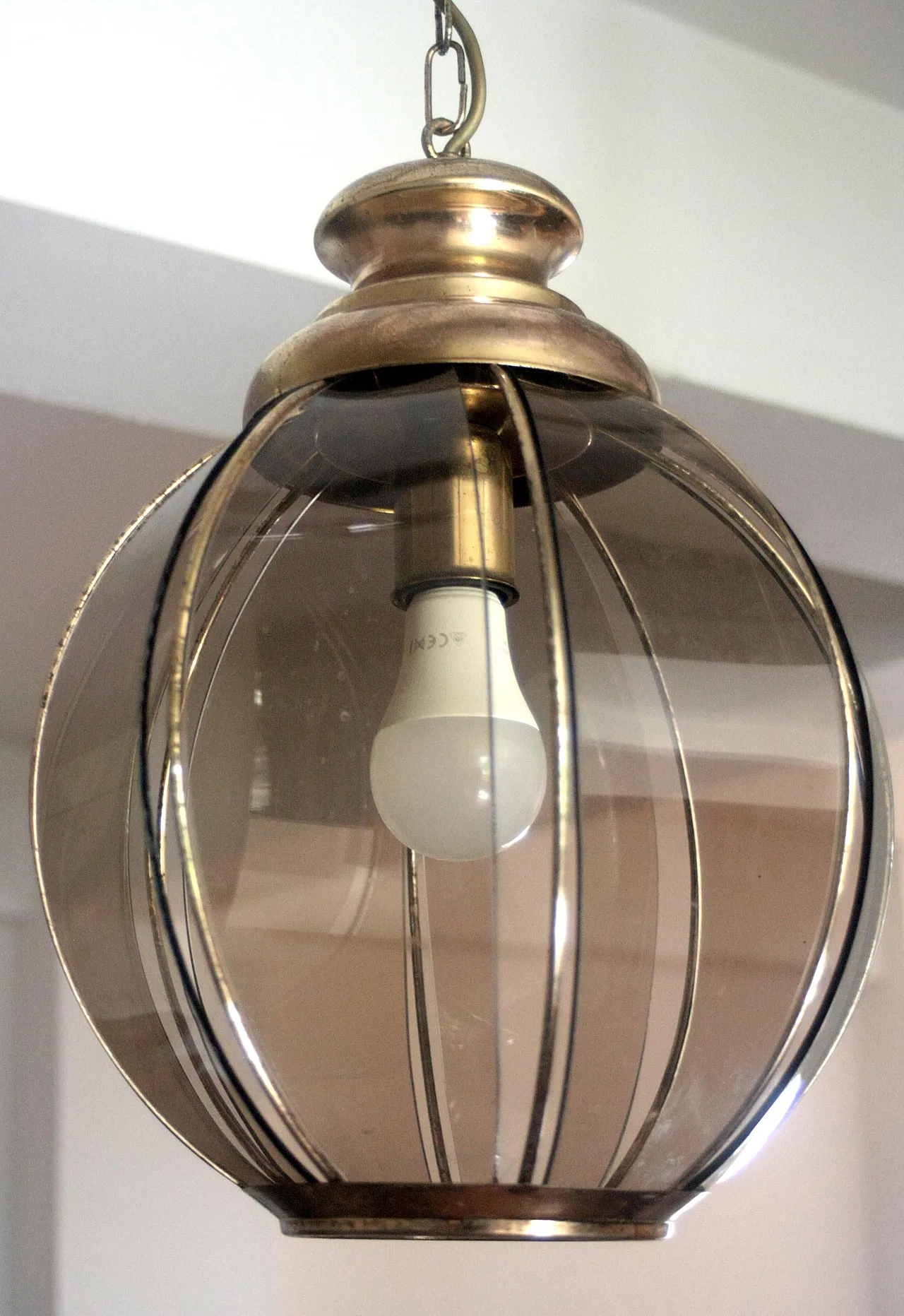 Brass chandelier with segmented smoked glass, late 20th century 7