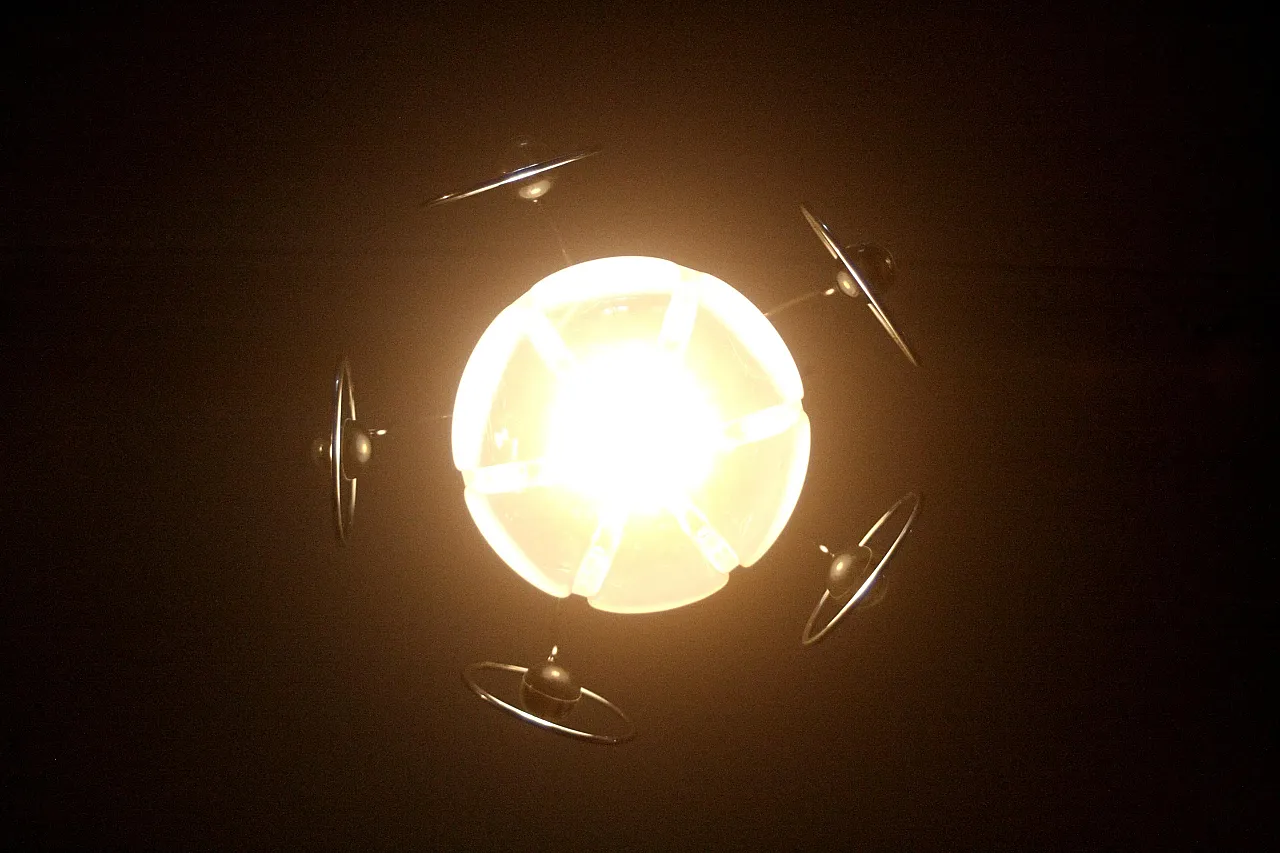 Glasswork chandelier, 1970s 10