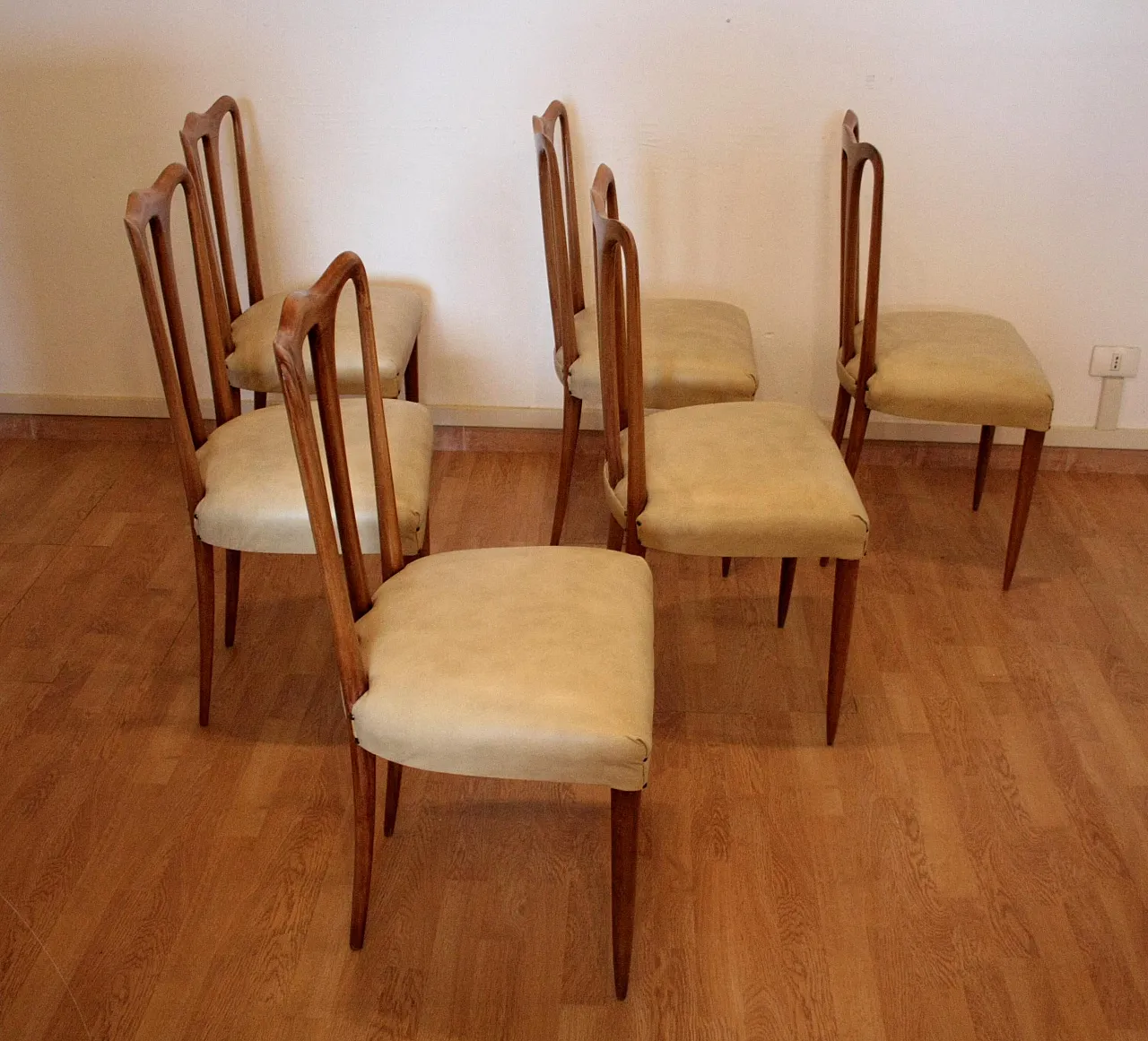 6 Mid-Century Modern chairs in white faux leather, 1960s 15