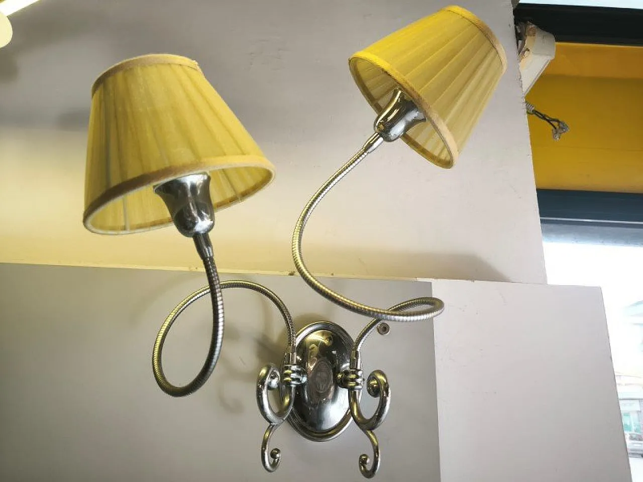 Lampada da parete, anni '80 12
