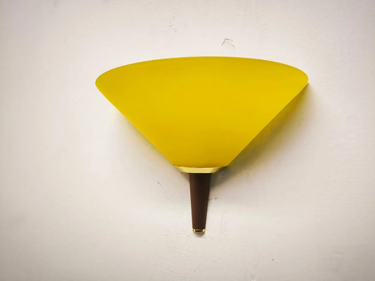 Yellow Murano wall light from De Majo, 1990s 3