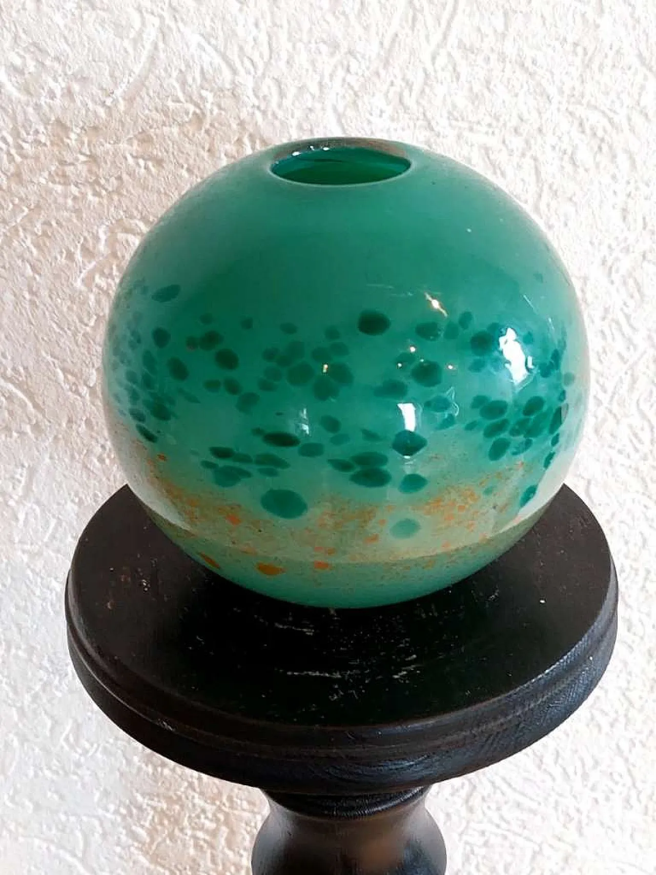 Spherical Vase in Mottled Murano Glass, 1960s 5