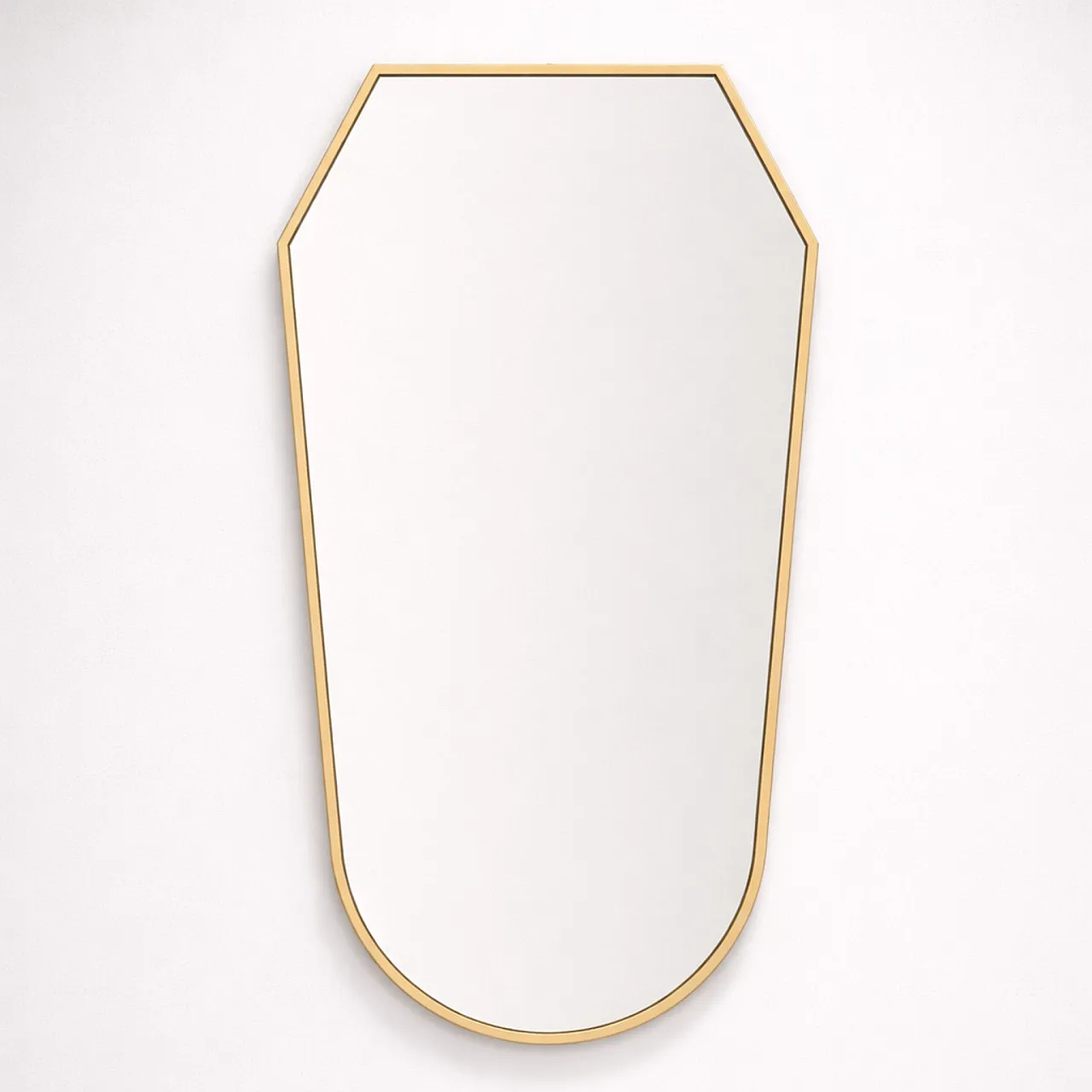 Specchio a scudo in ottone stile Gio Ponti, Italia anni ’50 7