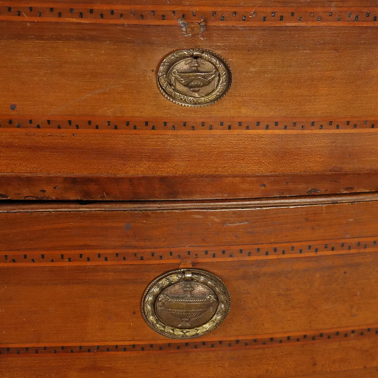 Cassettone Demi-Lune in noce, '800 7