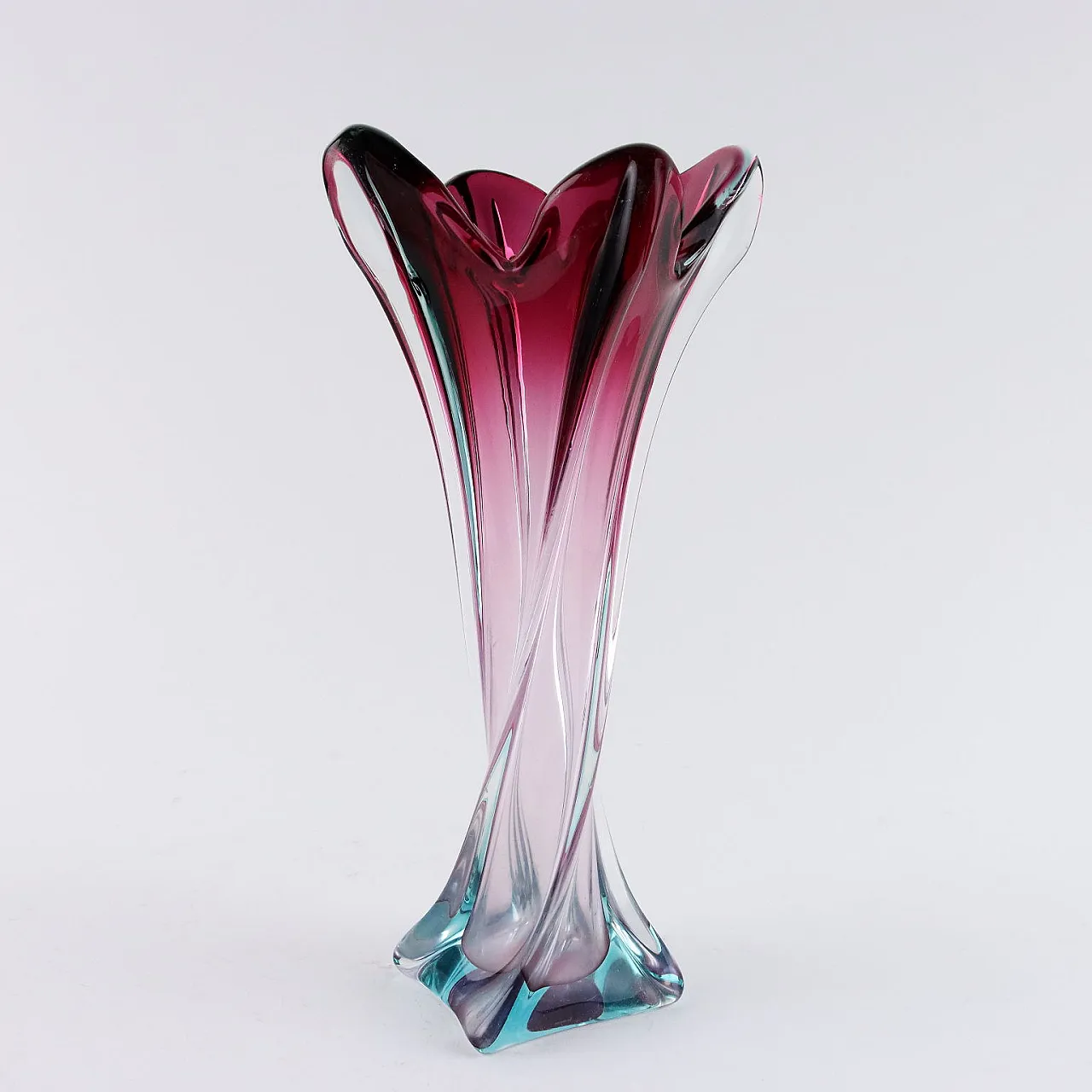 Colored submerged glass vase and ashtray, 1960s 3
