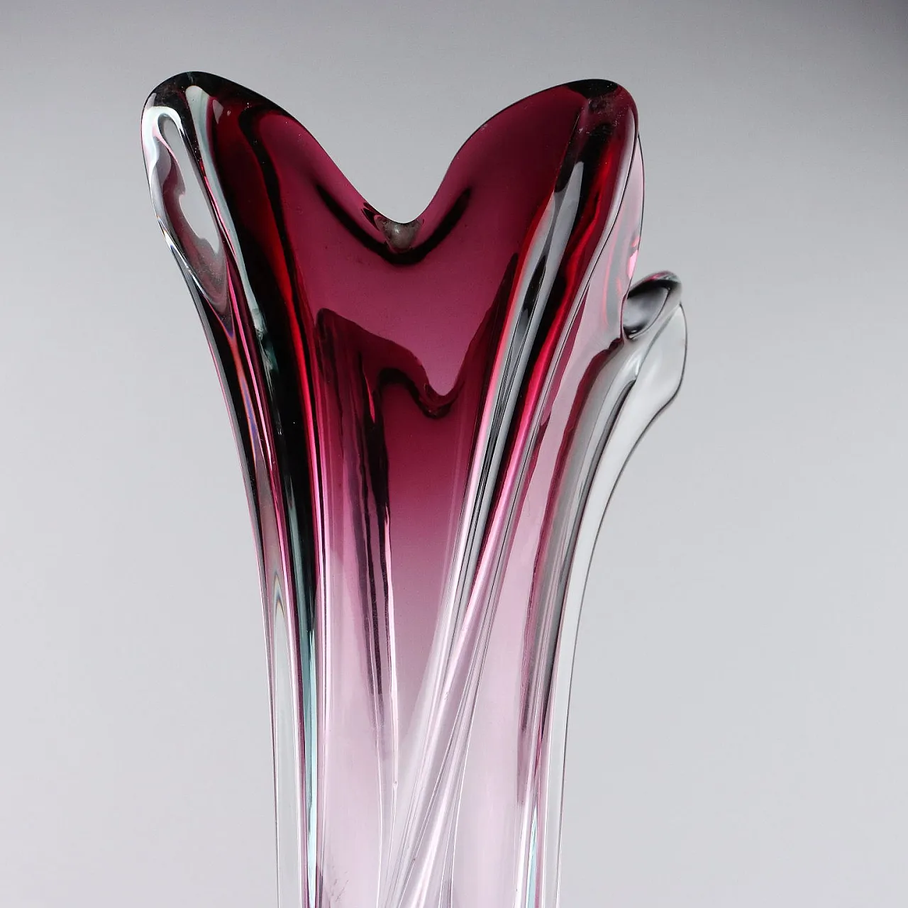 Colored submerged glass vase and ashtray, 1960s 7