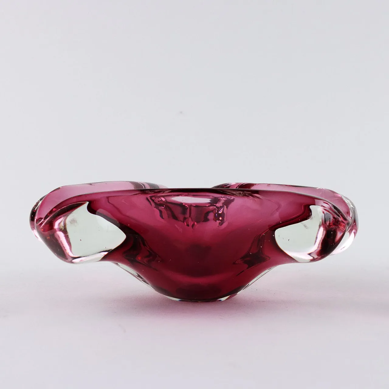 Colored submerged glass vase and ashtray, 1960s 9