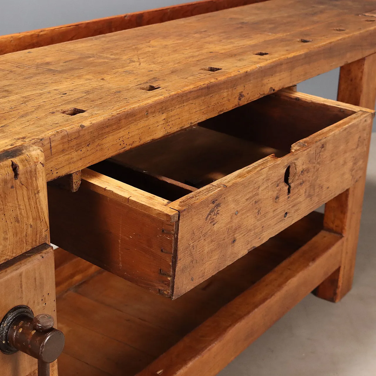 Carpenter's workbench, 19th century 7