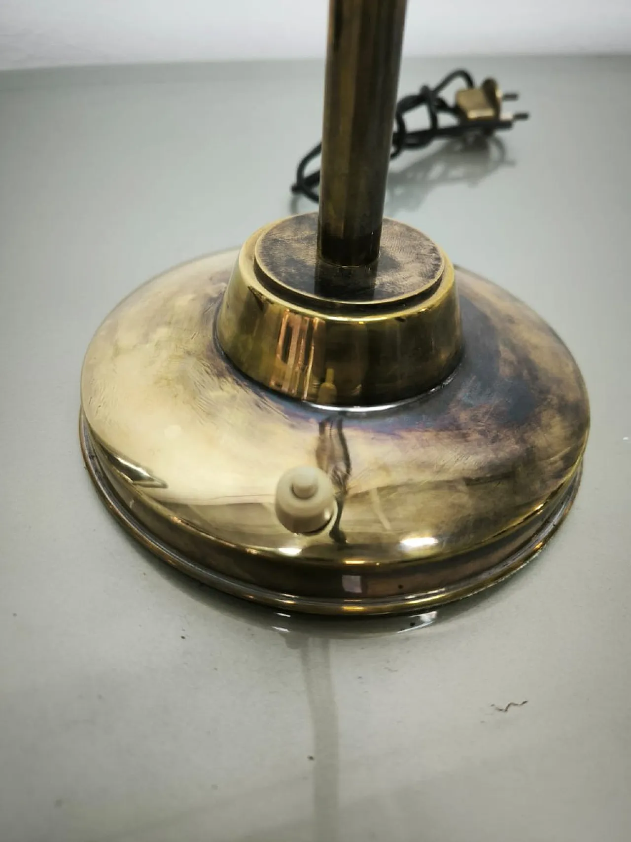 Lampada flessibile con cupola verde, anni '60 4