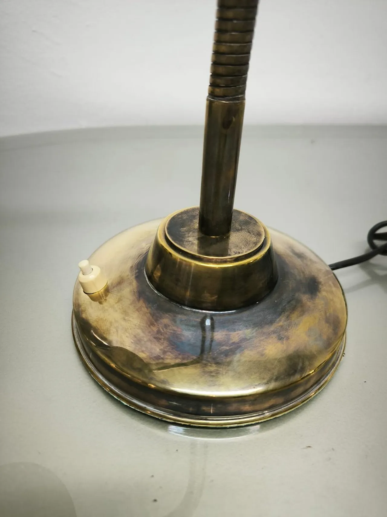 Lampada flessibile con cupola verde, anni '60 10
