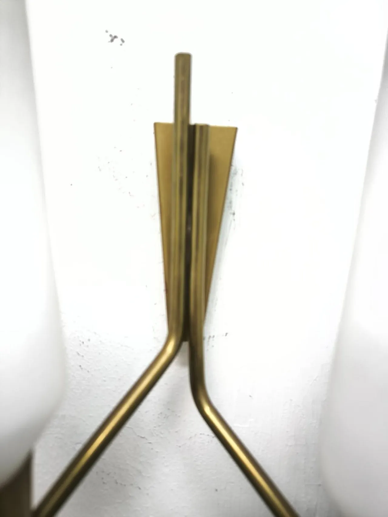 Lampada da parete in vetro opalino, anni '50 7