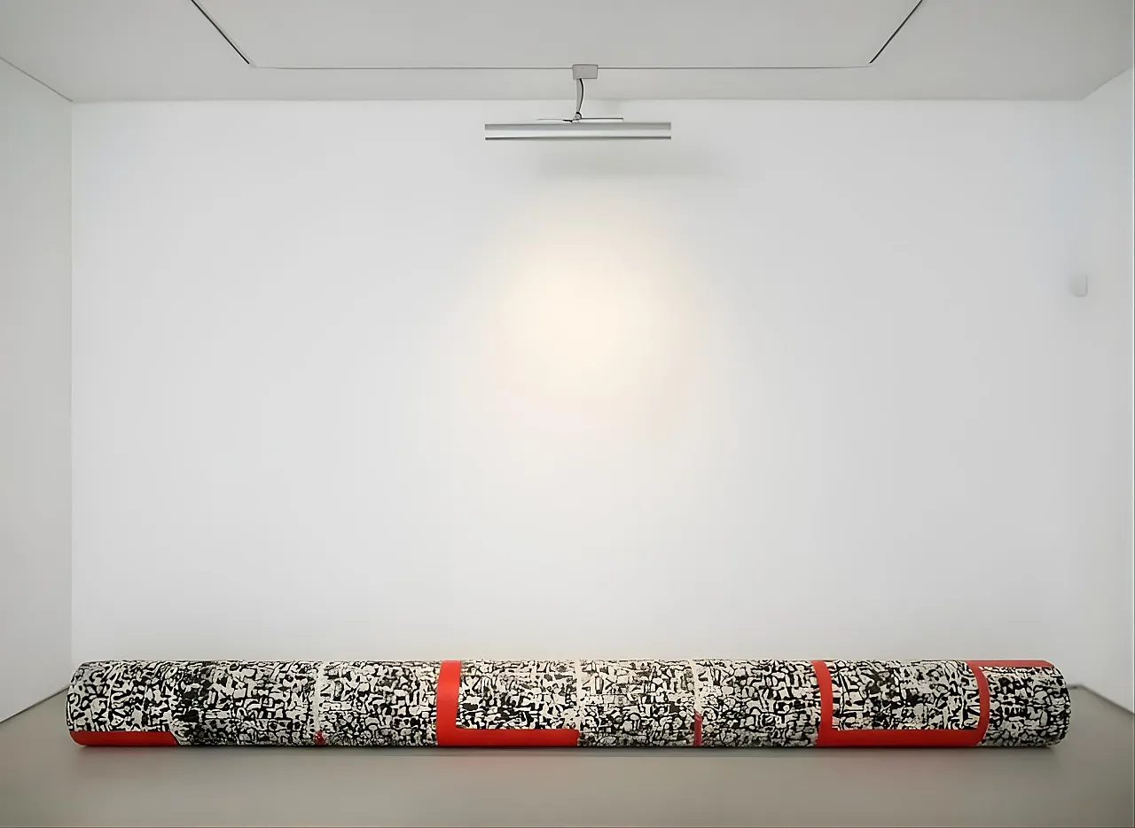 White, red and black Totem by Giorgio Ciliberti, 20th century 2