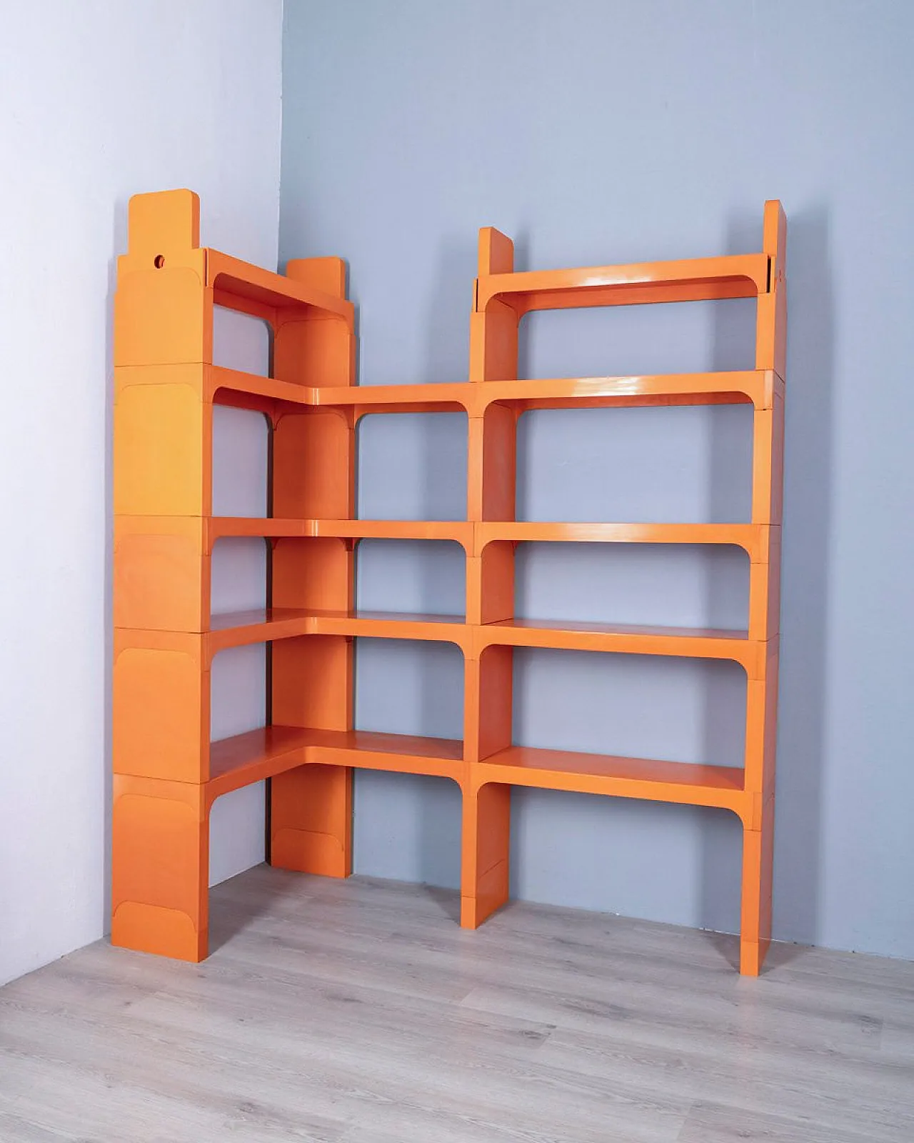 Libreria ad angolo di Olaf von Bohr per Kartell, anni '70 1