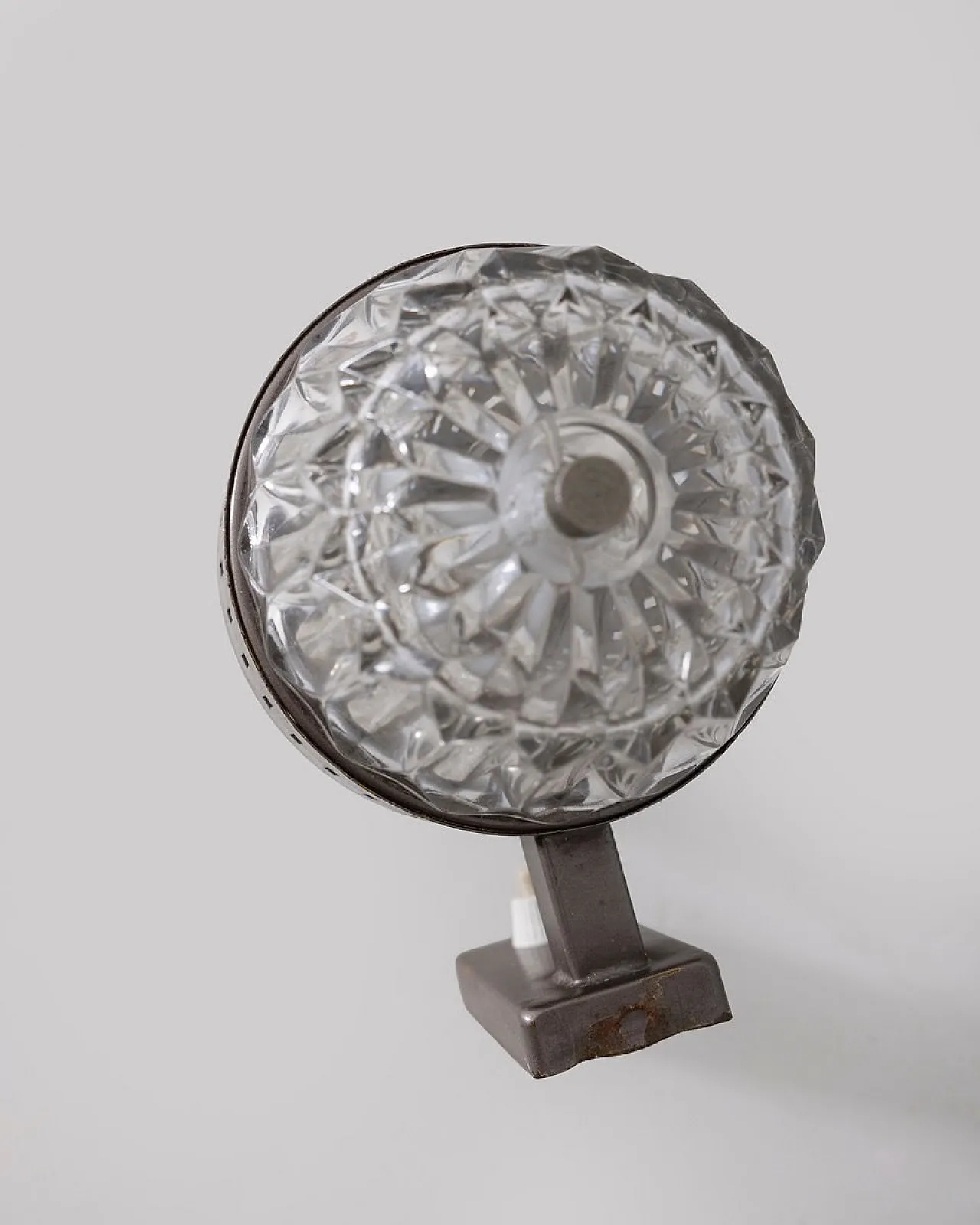 Coppia di lampade da parete in metallo e cristallo, anni '60 10