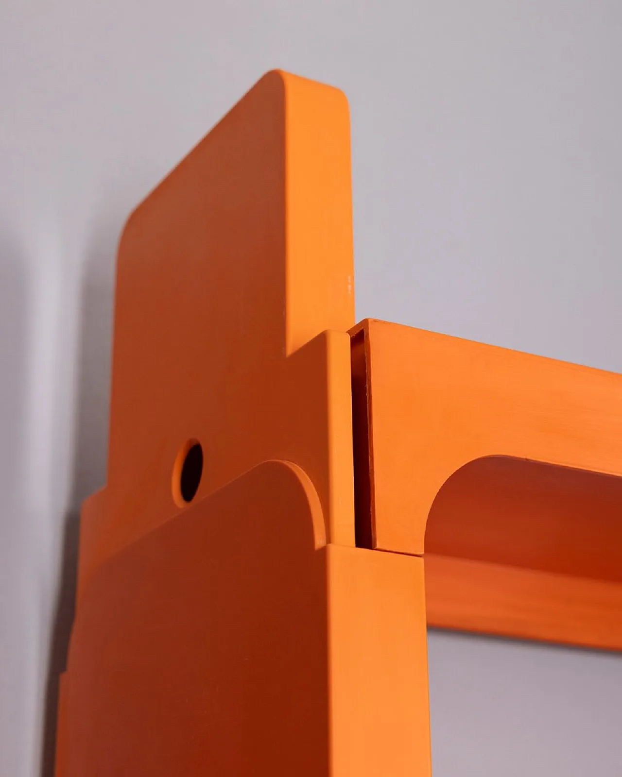 Libreria ad angolo di Olaf von Bohr per Kartell, anni '70 12