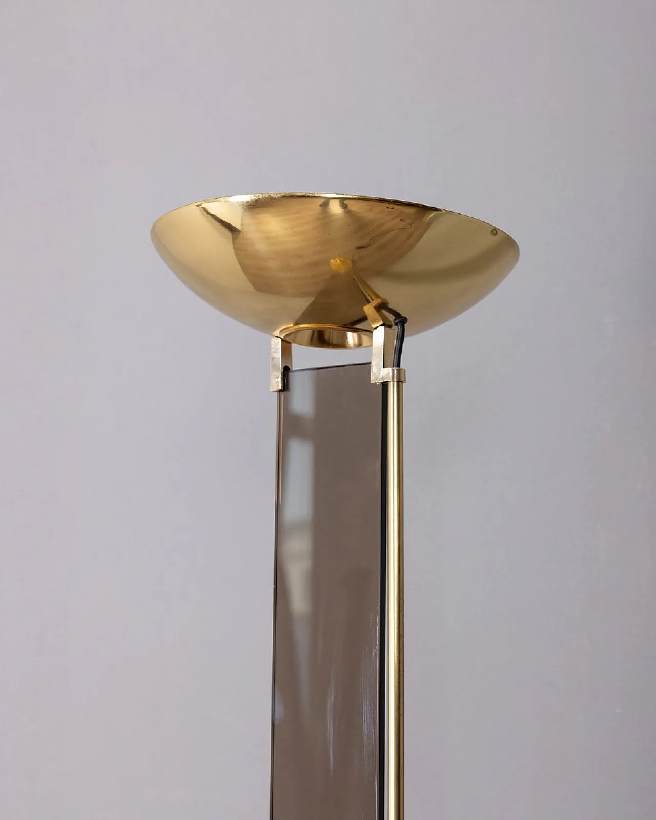Lampada da terra in ottone dorato e vetro di Relux Milano, anni '80 3