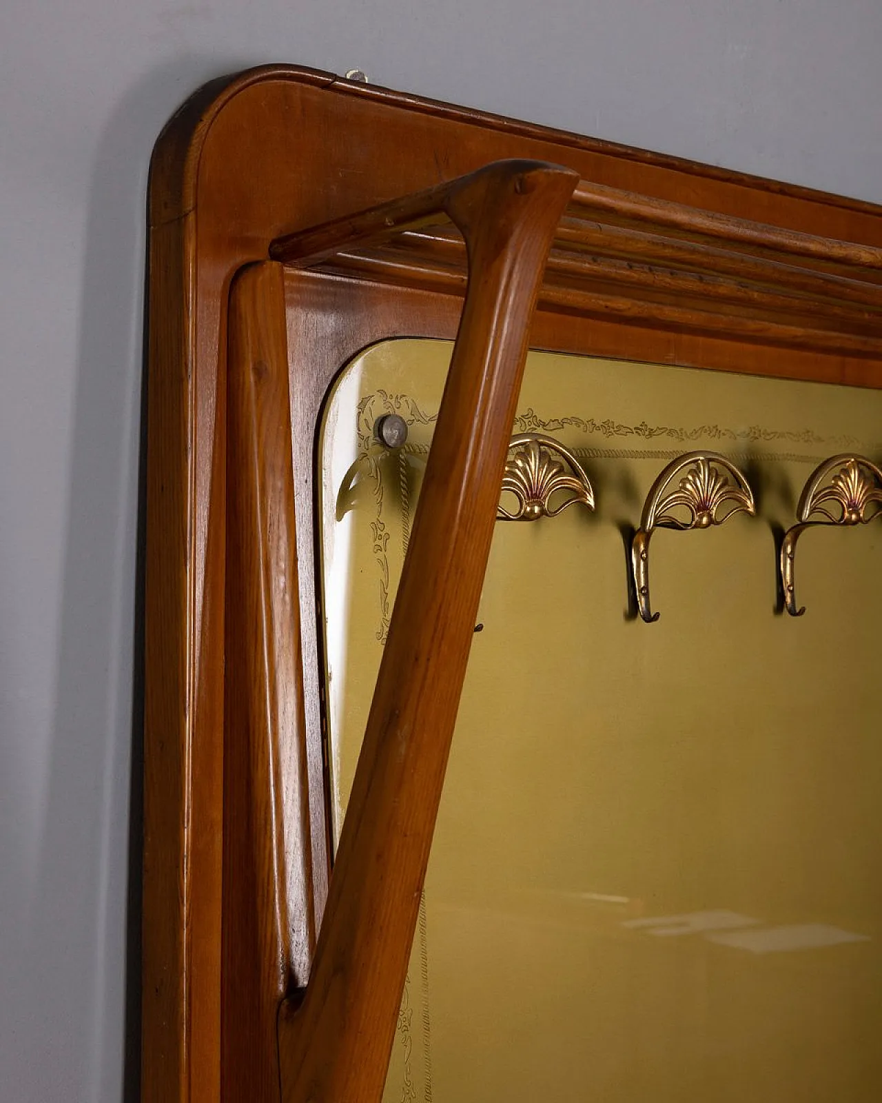 Wall coat rack in wood and decorated glass, 1950s 6