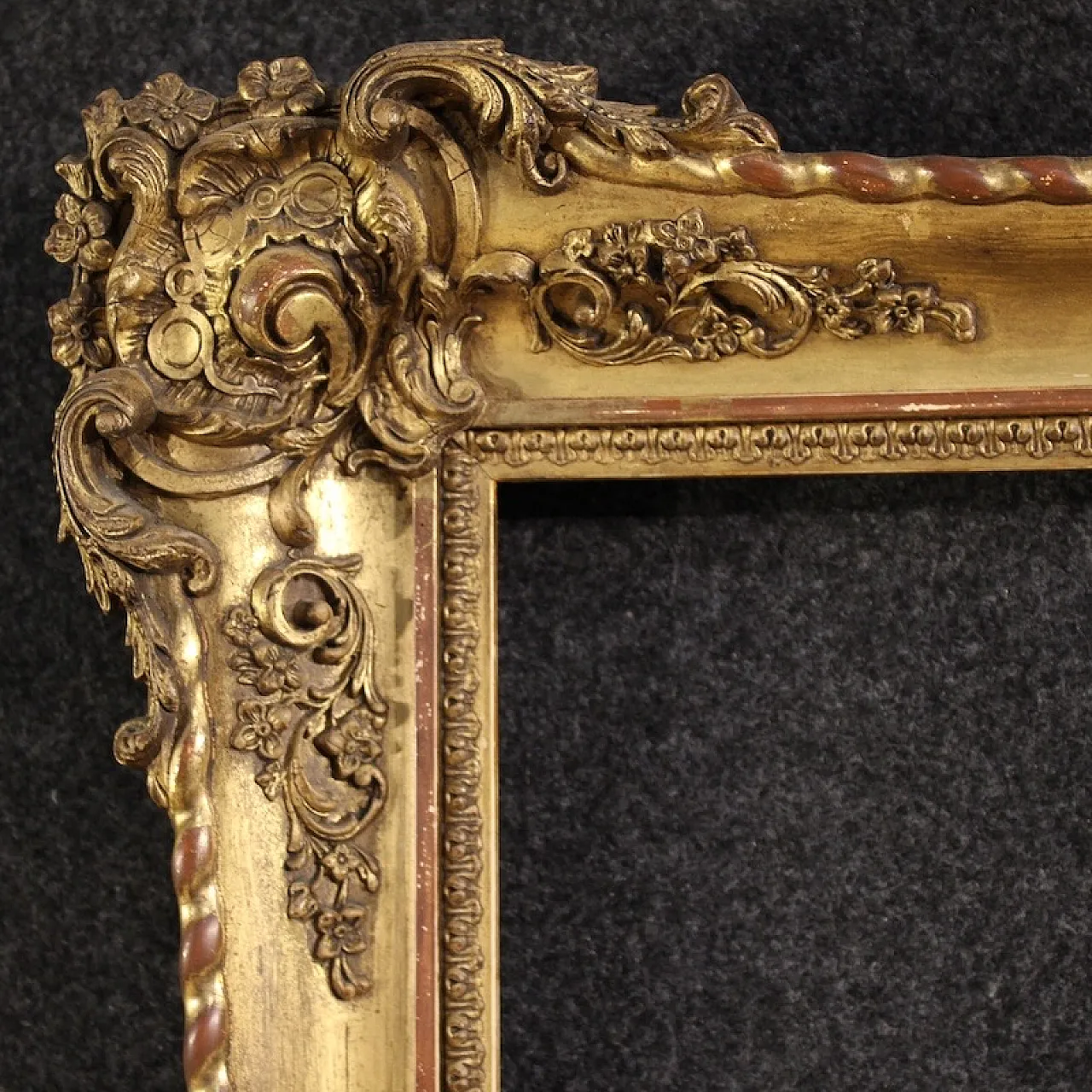 Napoleon III gilted and carved frame, 19th century 3