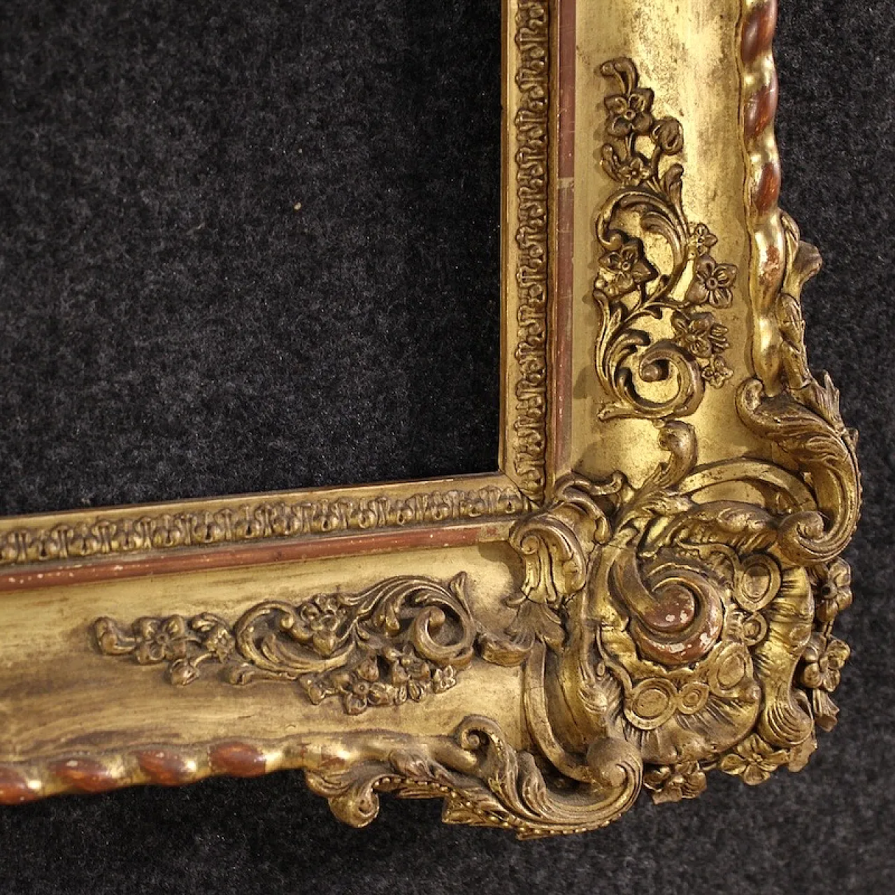 Napoleon III gilted and carved frame, 19th century 10
