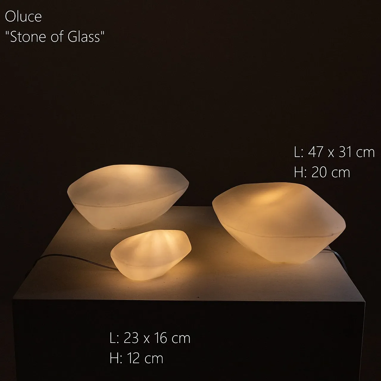 3 Stone of glass lamps from Oluce, late 20th century 1