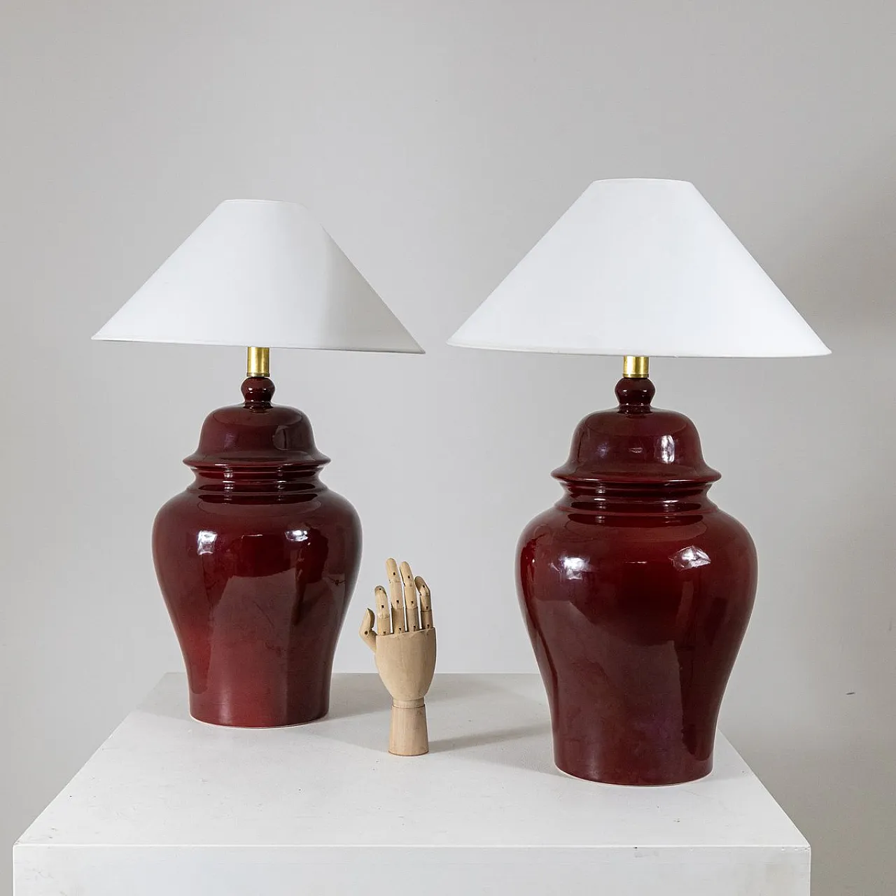 Pair of red table lamps by Tommaso Barbi, 1970s 2