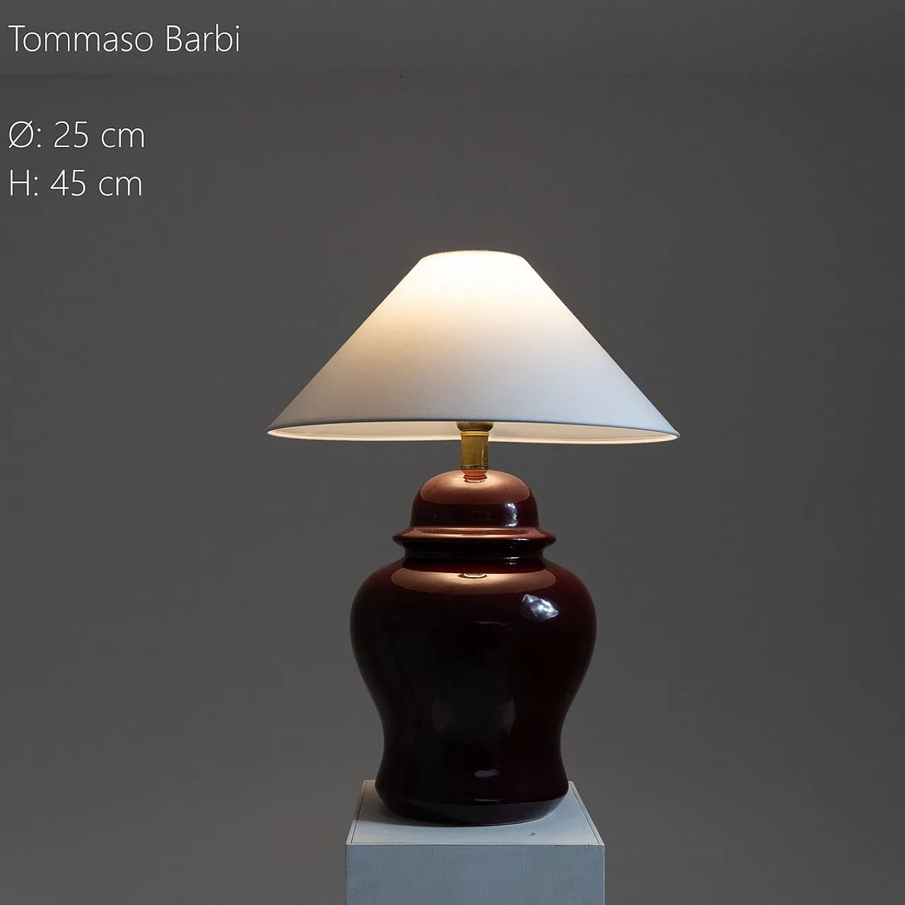 Red table lamp by Tommaso Barbi, 1970s 6