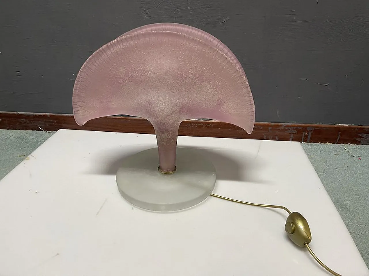 Pink Murano glass table lamp, 1980s 10