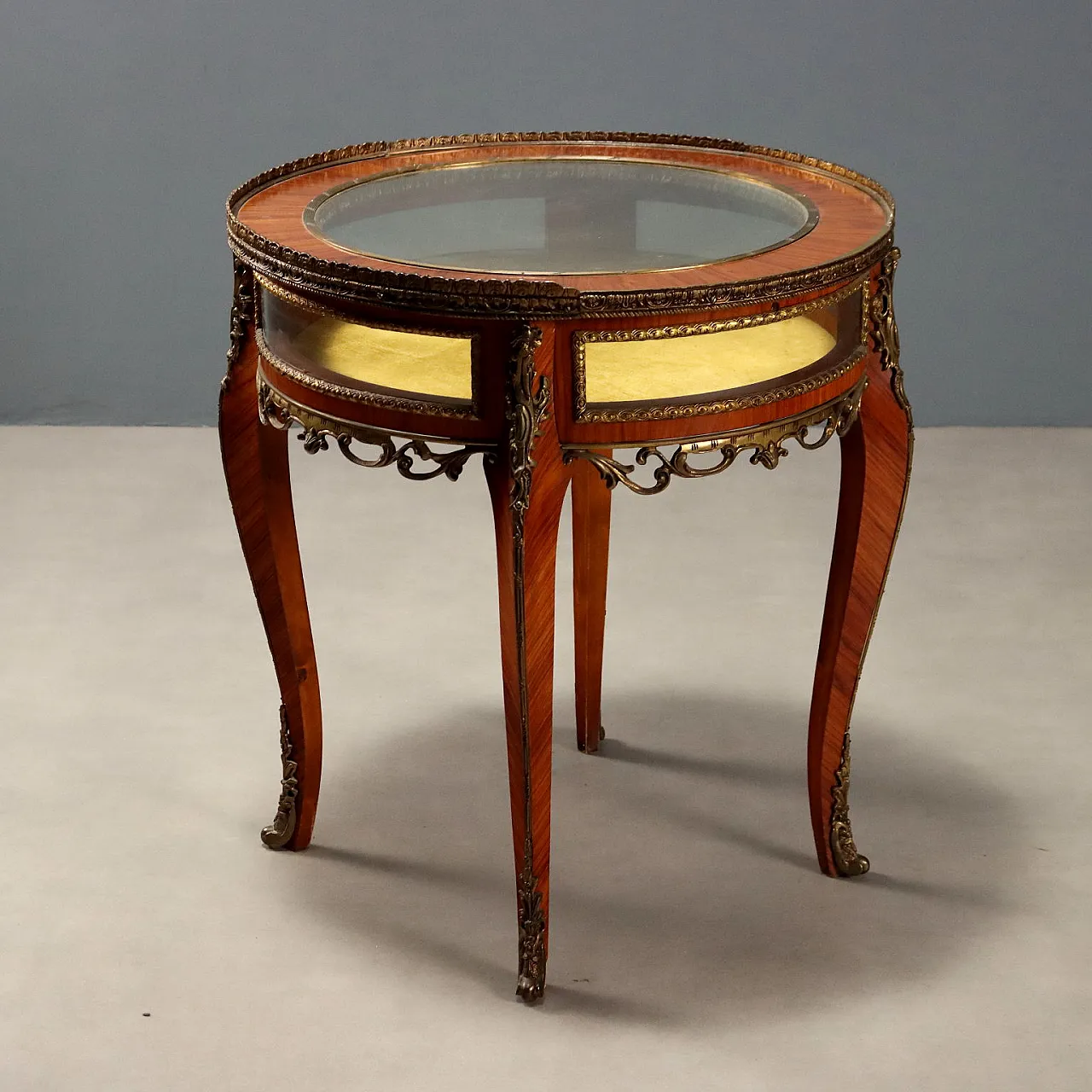 Tavolino espositore Napoleone III in bois de rose, '900 1