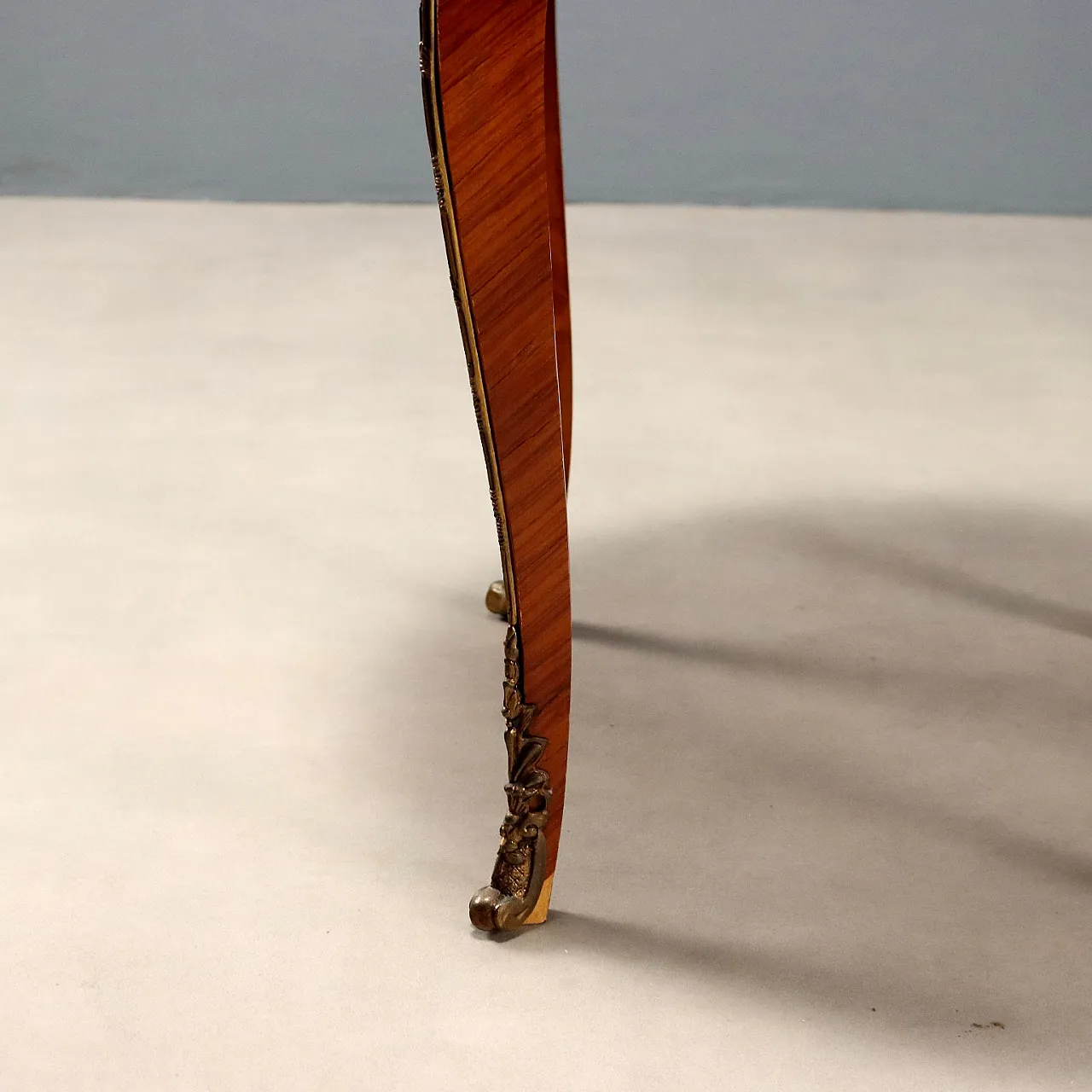Tavolino espositore Napoleone III in bois de rose, '900 7