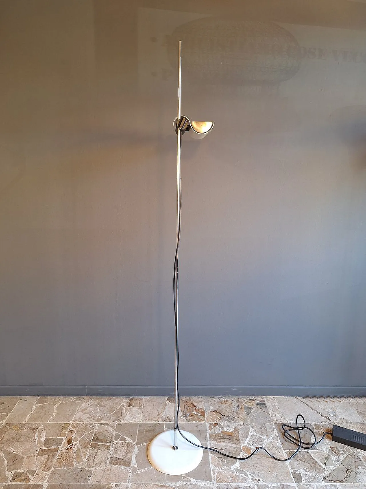 DIM floor lamp by Vico Magistretti for Oluce, 1970s 2