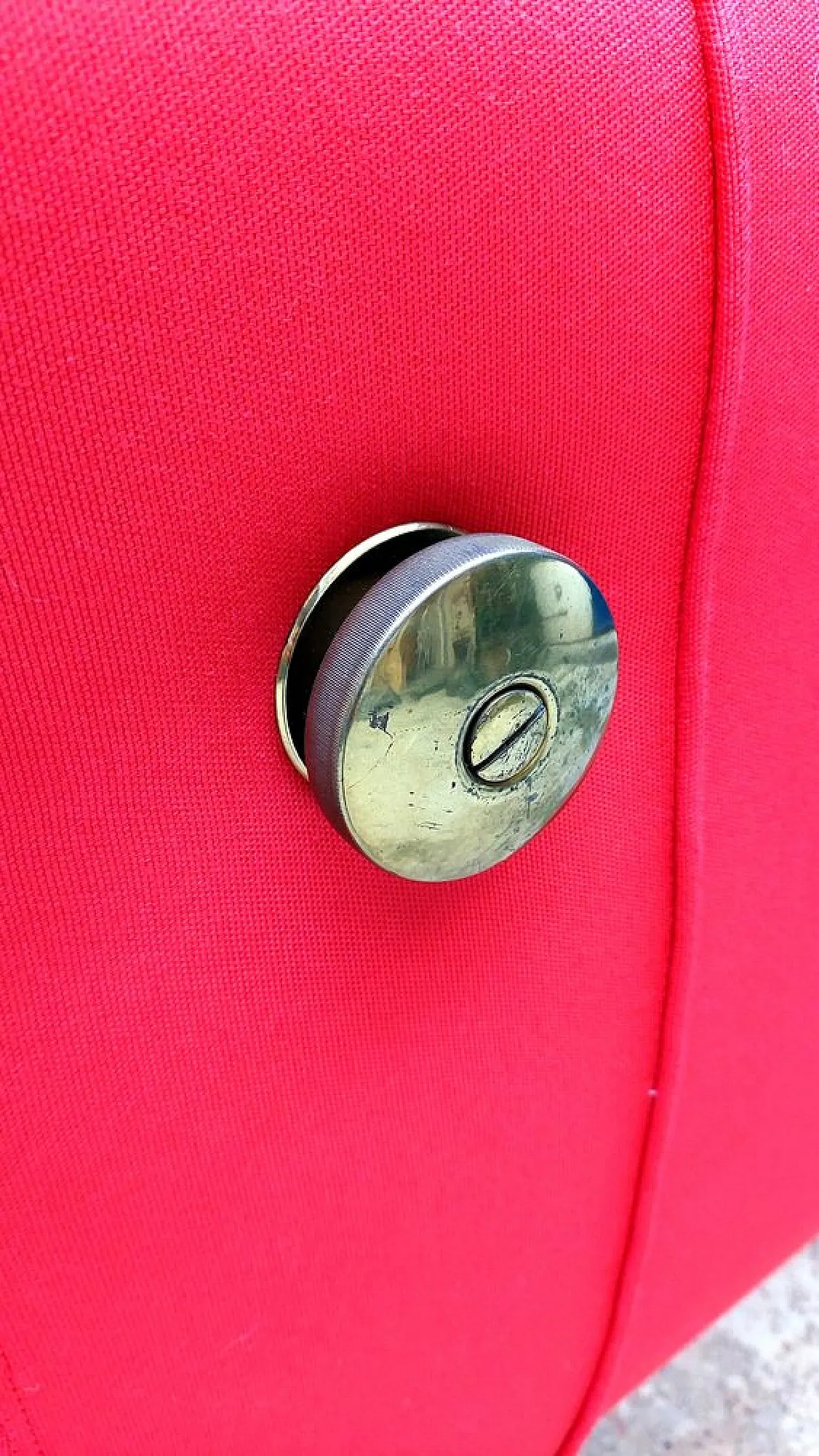 Model D70 Sofa by Osvaldo Borsani for Tecno, 1960s 9