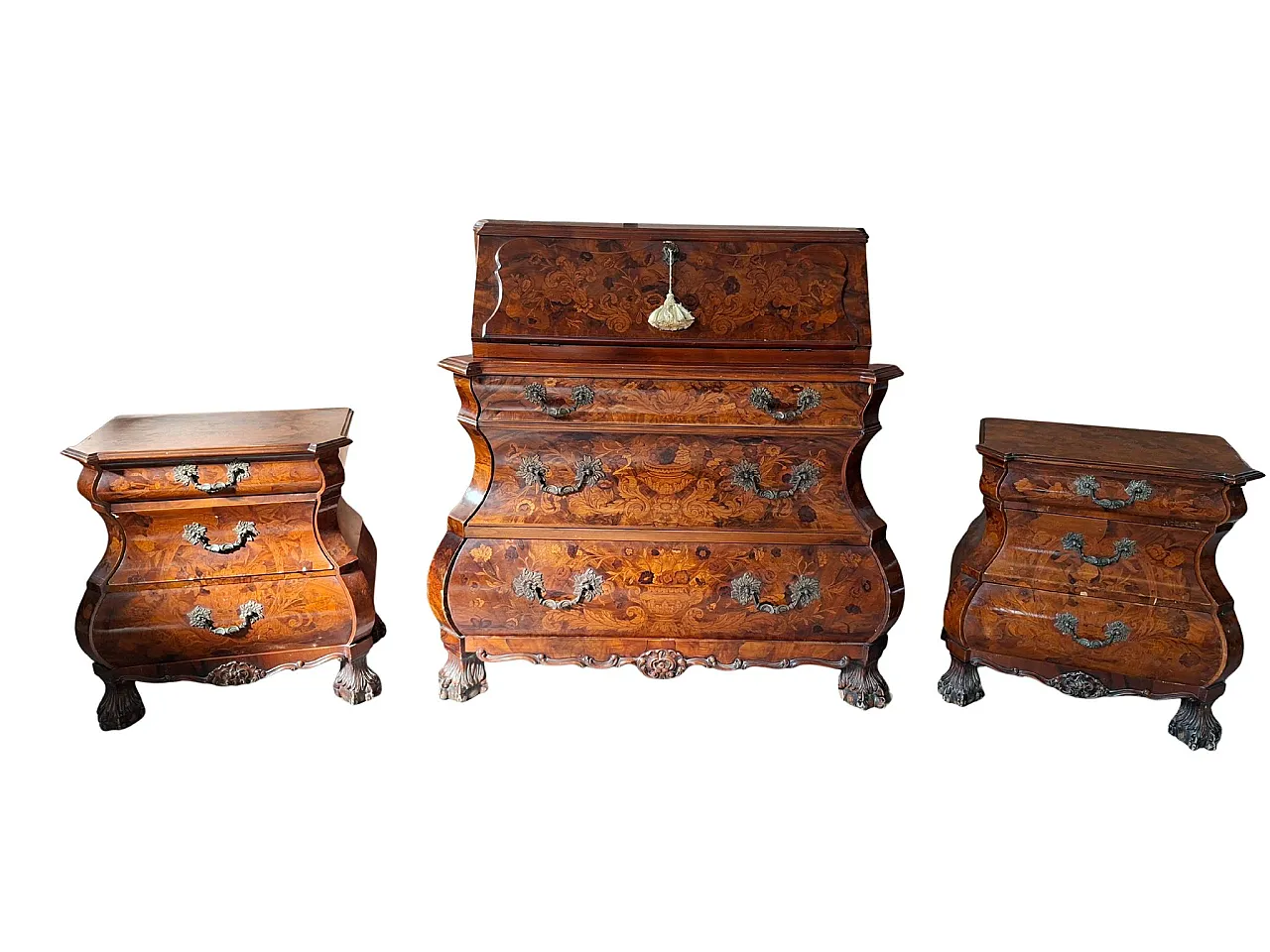 Ribalta and pair of inlaid bedside tables, 18th century 8