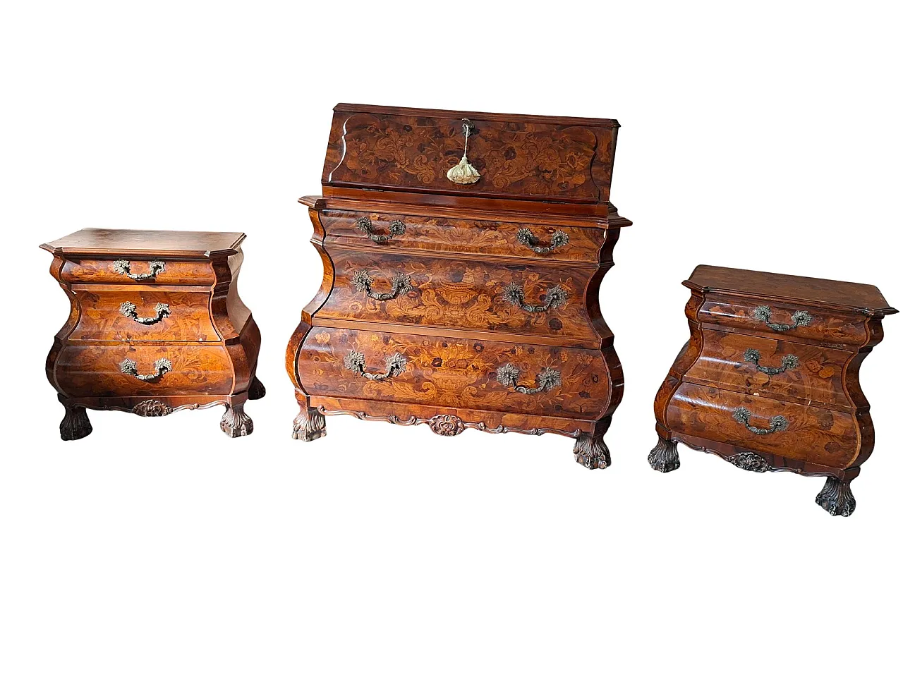 Ribalta and pair of inlaid bedside tables, 18th century 16