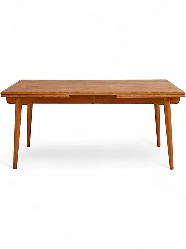 Extendable table model “AT 312” by Hans J. Wegner